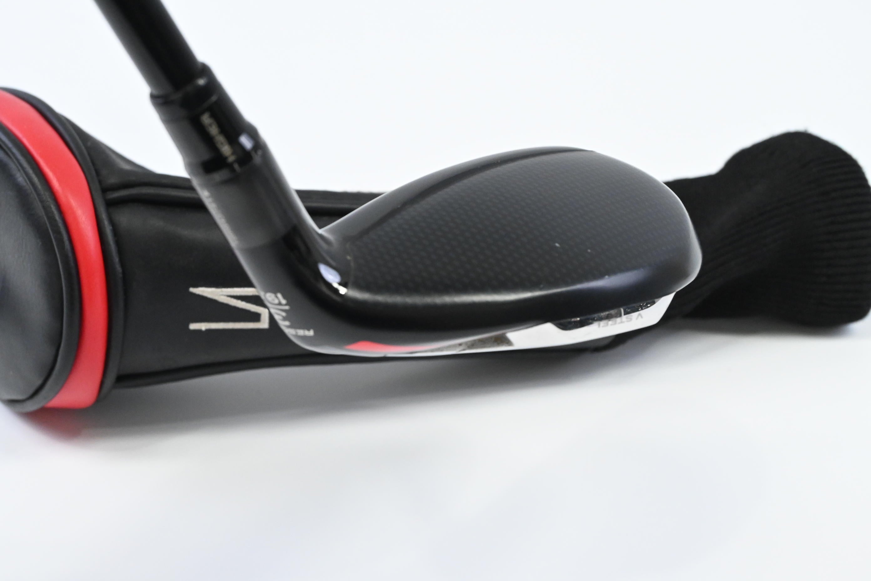 Taylormade Stealth Plus #3 Hybrid / 19.5 Degree / Stiff Flex HZRDUS Smoke Red 80