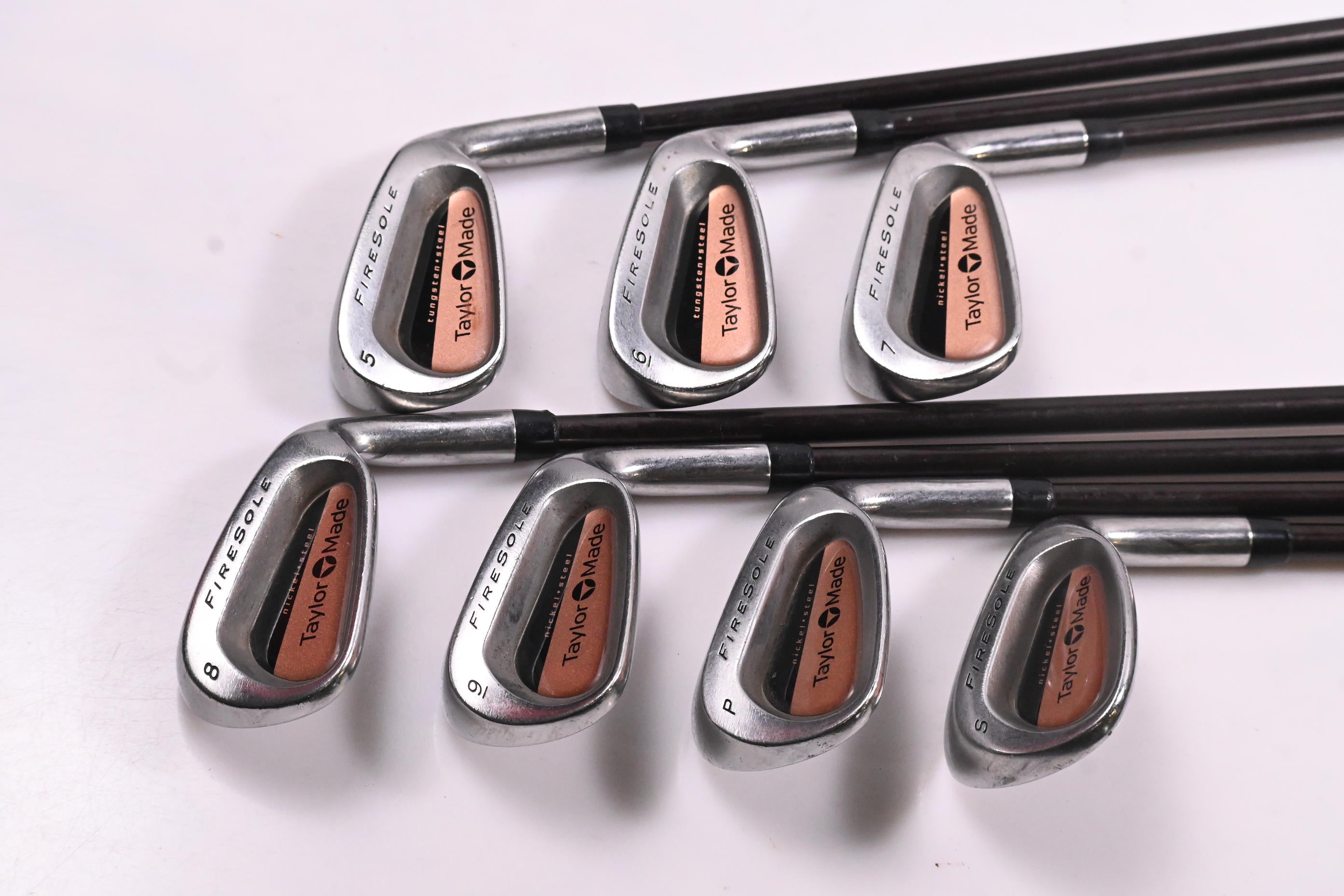 Taylormade Firesole Irons / 5-PW+SW / Regular Flex Bubble 80 Shafts