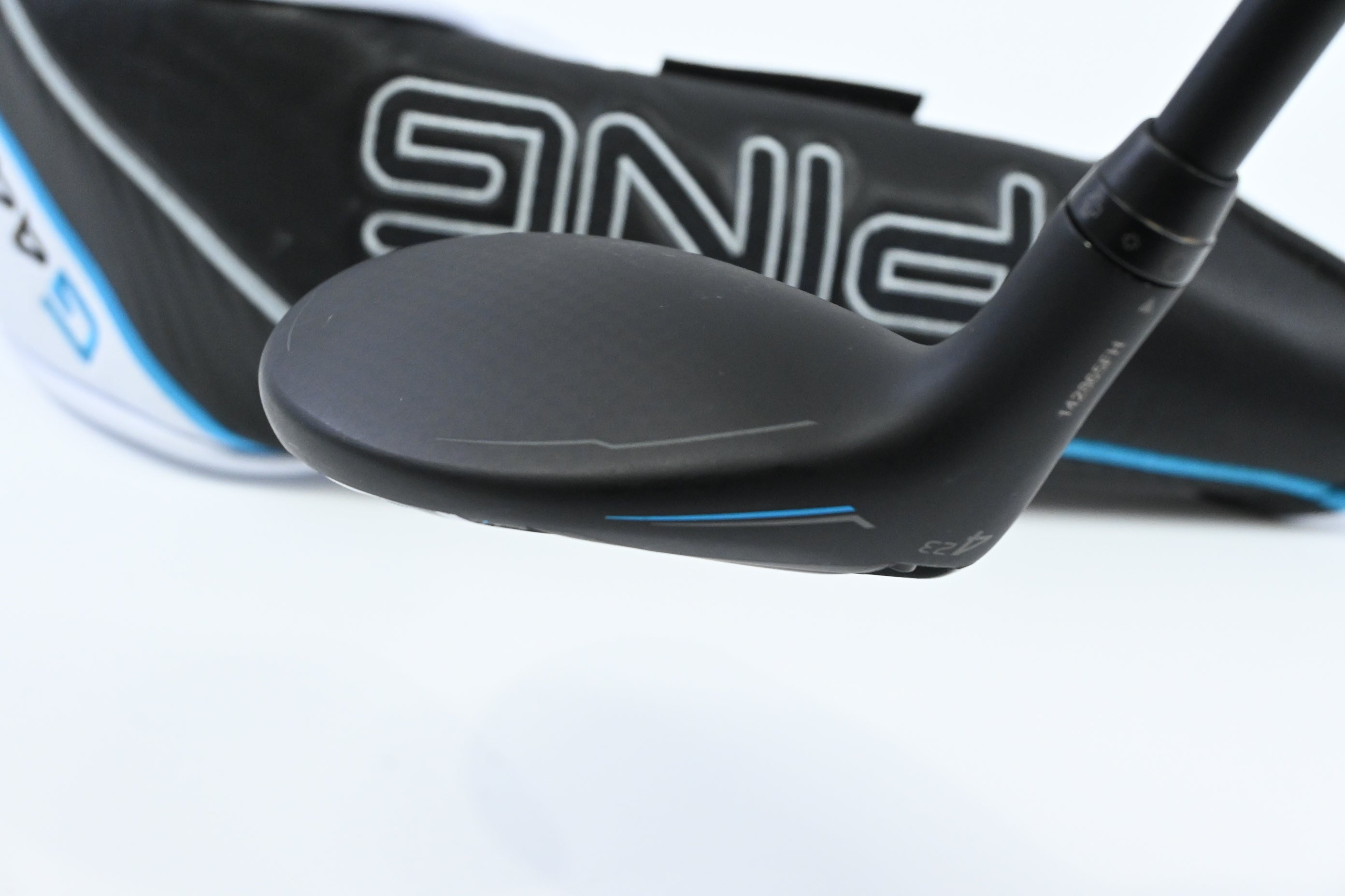 Left Hand Ping G440 #4 Hybrid / 23 Degree / Senior Flex Ping Alta CB Blue 70