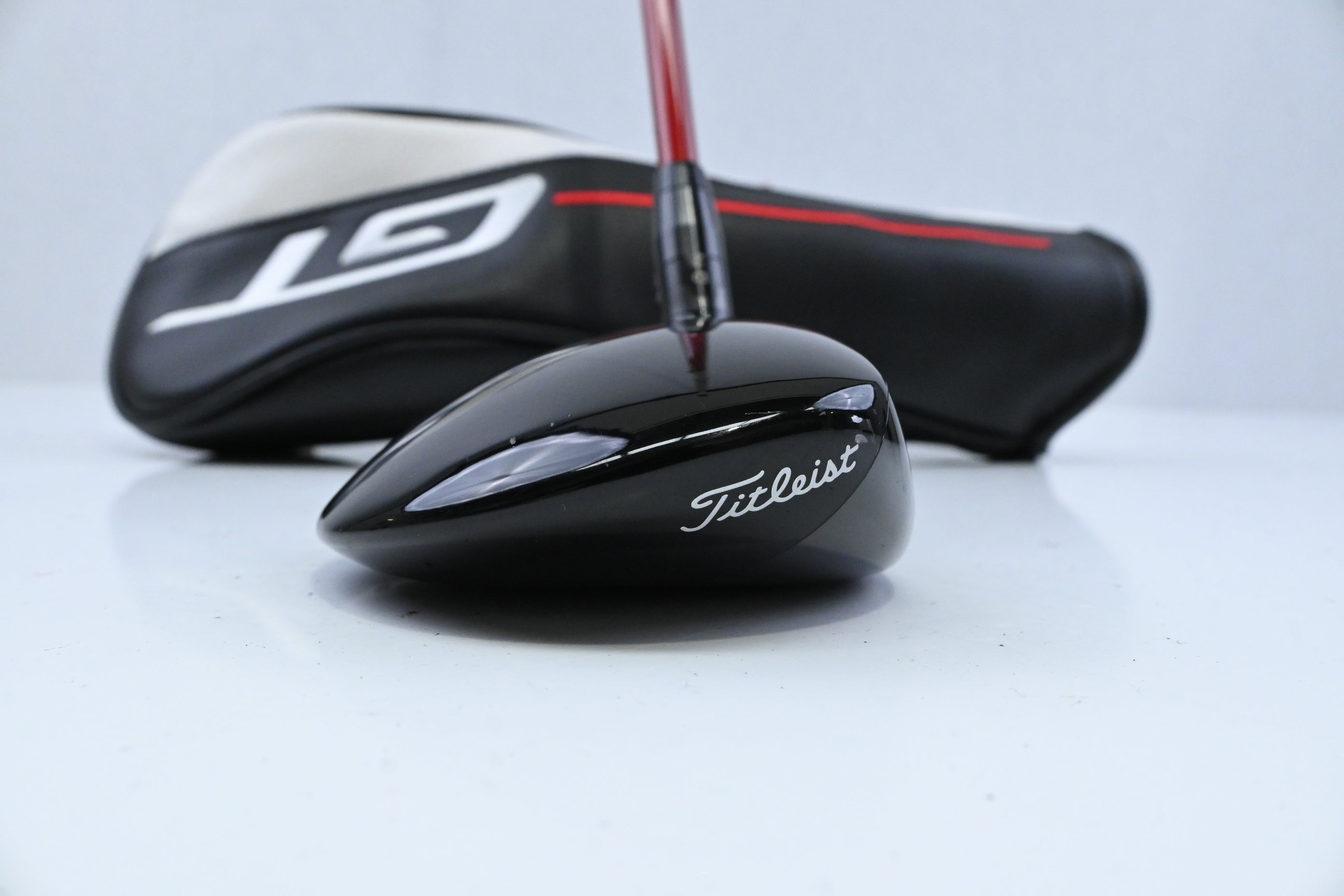 Titleist GT2 #5 Wood / 18 Degree / Regular Flex Denali Red 60 Shaft