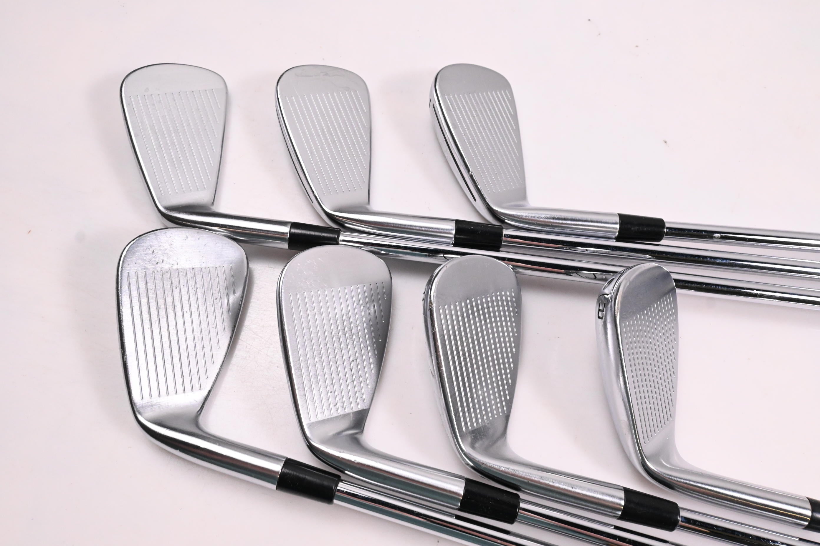Taylormade P790 2019 Irons / 5-PW+AW / Regular Flex N.S.Pro 950GH Shafts