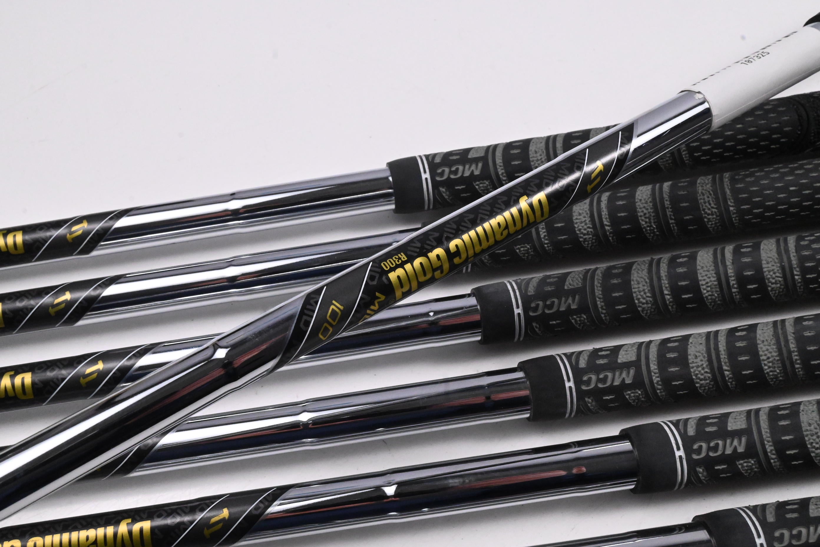Mizuno Pro 245 Irons / 4-PW / Regular Flex Dynamic Gold Mid 100 R300 Shafts