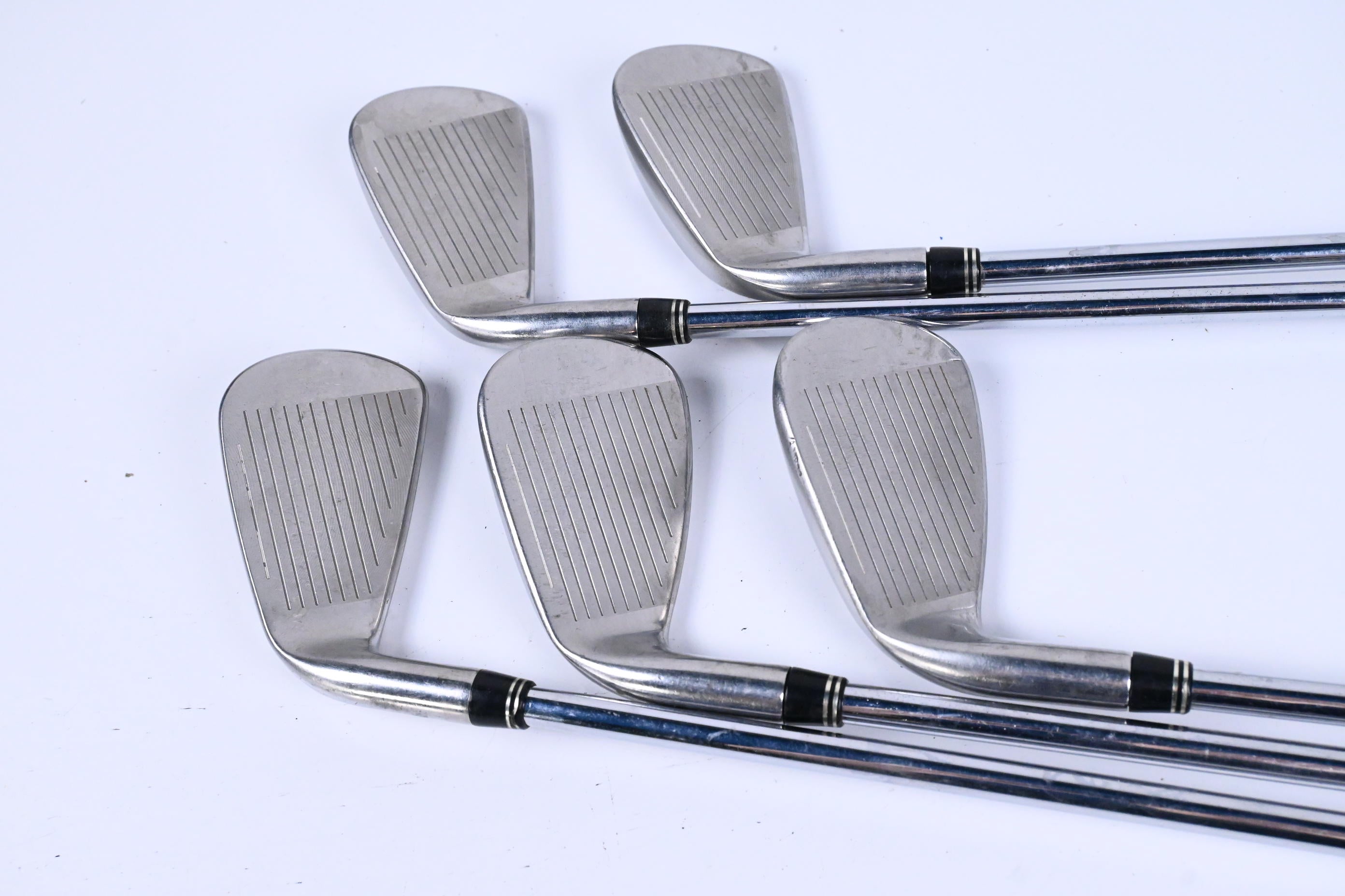 Cobra AMP Cell Irons / 5-9i / Regular Flex Dynalite 90 Shafts
