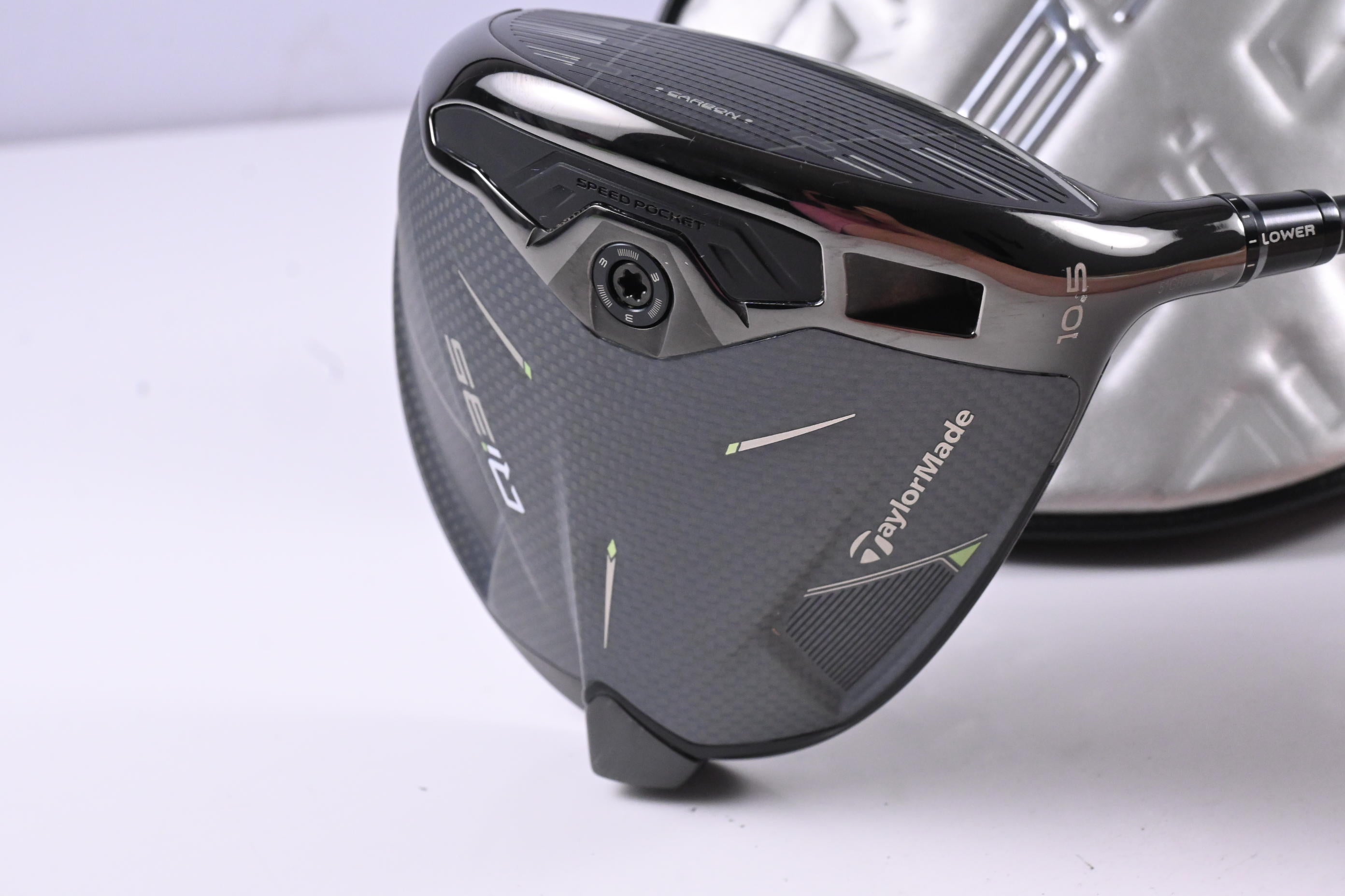 Taylormade Qi35 Driver / 10.5 Degree / Regular Flex Fujikura Ventus Blue '25 5