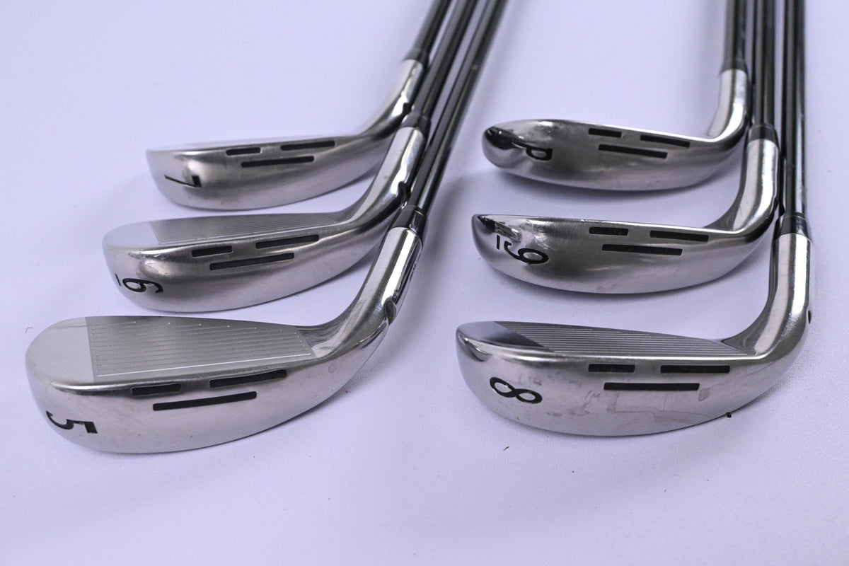 Wilson D9 Irons / 5-PW / Regular Flex Tensei AV Silver 60 Shafts