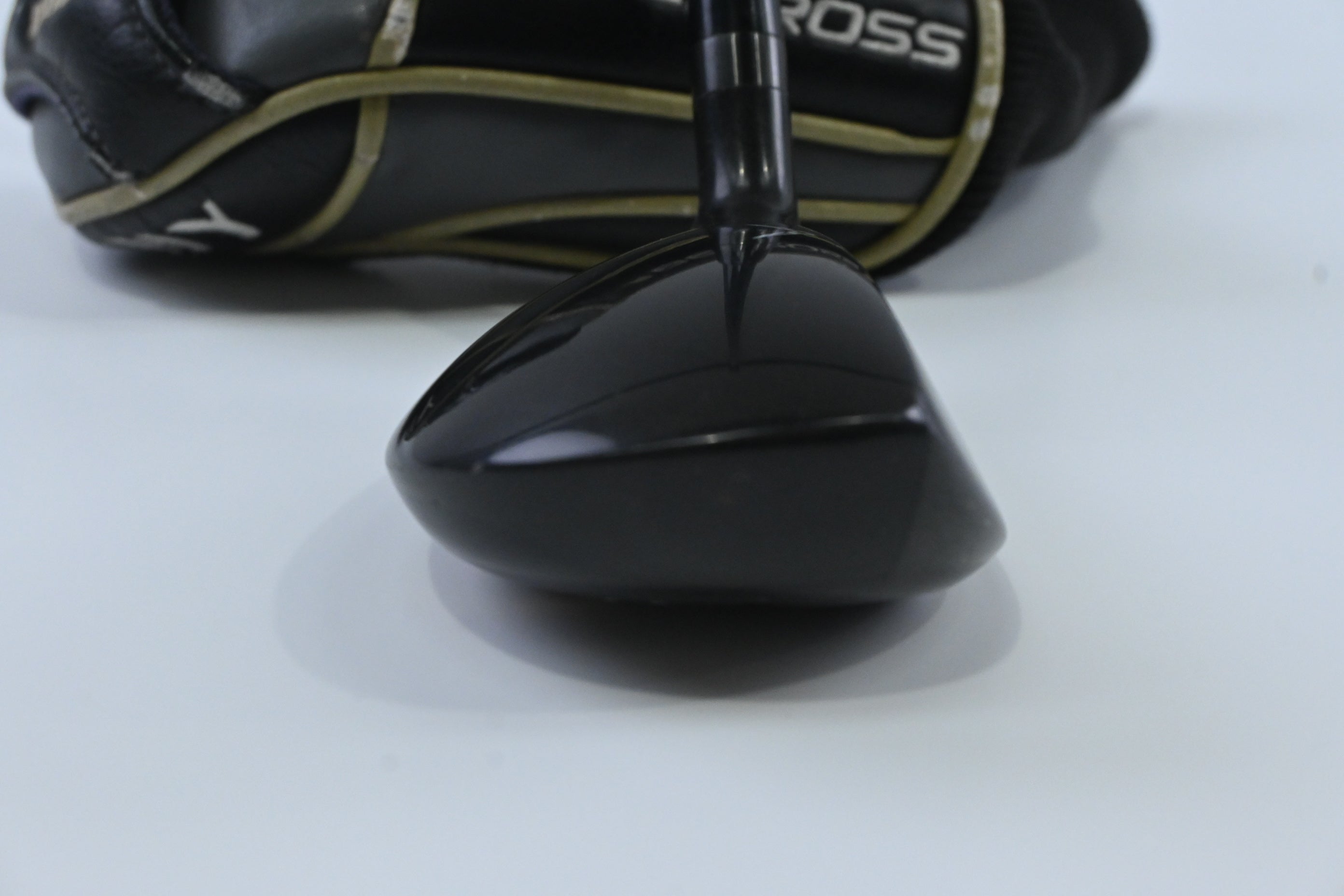 Benross HTX Gold #5 Hybrid / 27 Degree / Senior Flex Kuro Kage Black 70 Shaft