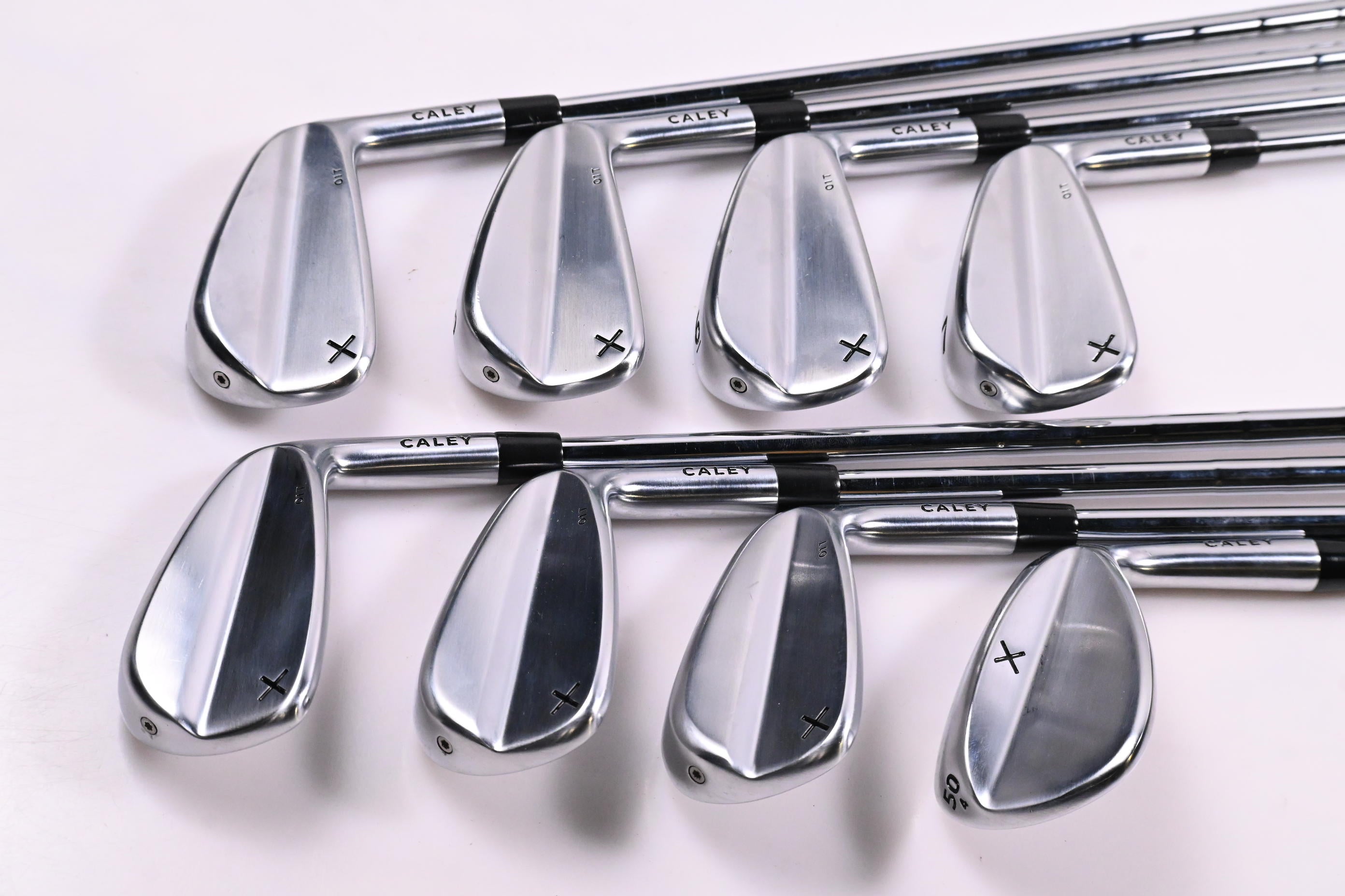 Caley 01T Irons / 4-PW+GW / Regular Flex KBS Tour 110 Shafts
