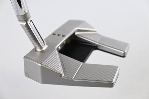 Scotty Cameron 2024 Phantom 5.5 Putter / 34 Inch