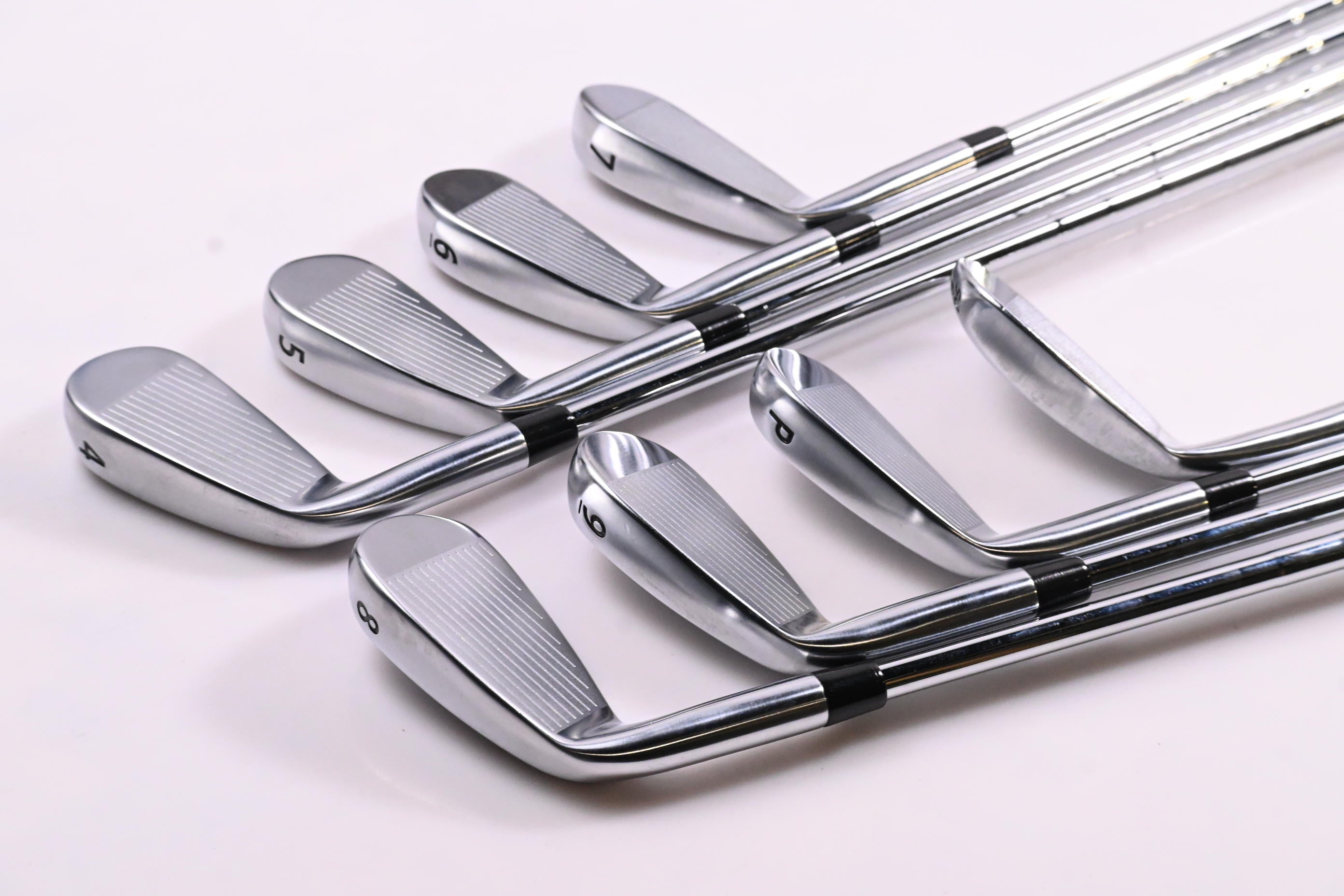 Caley 01T Irons / 4-PW+GW / Regular Flex KBS Tour 110 Shafts