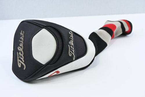 Titleist 910 D2 Driver / 10.5 Degree / Regular Flex Diamana 'ilima 61