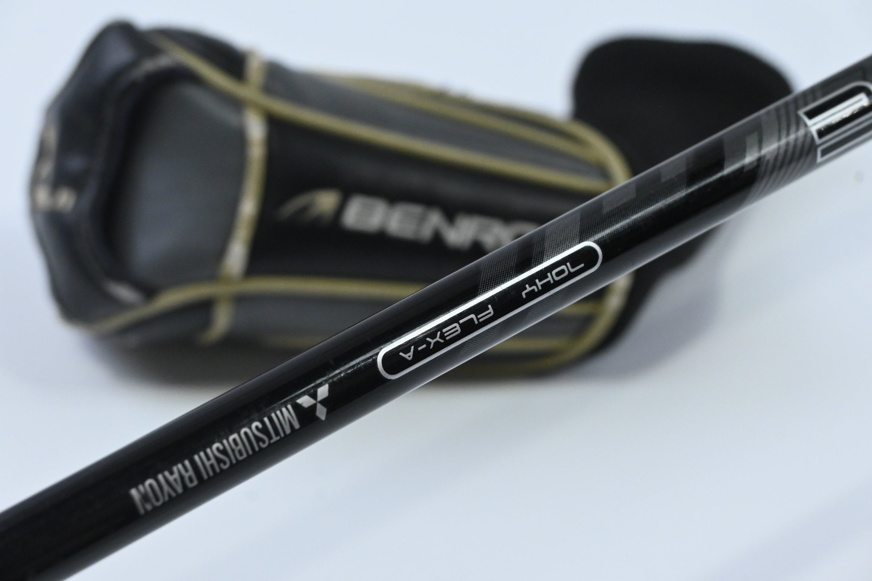Benross HTX Gold #5 Hybrid / 27 Degree / Senior Flex Kuro Kage Black 70 Shaft