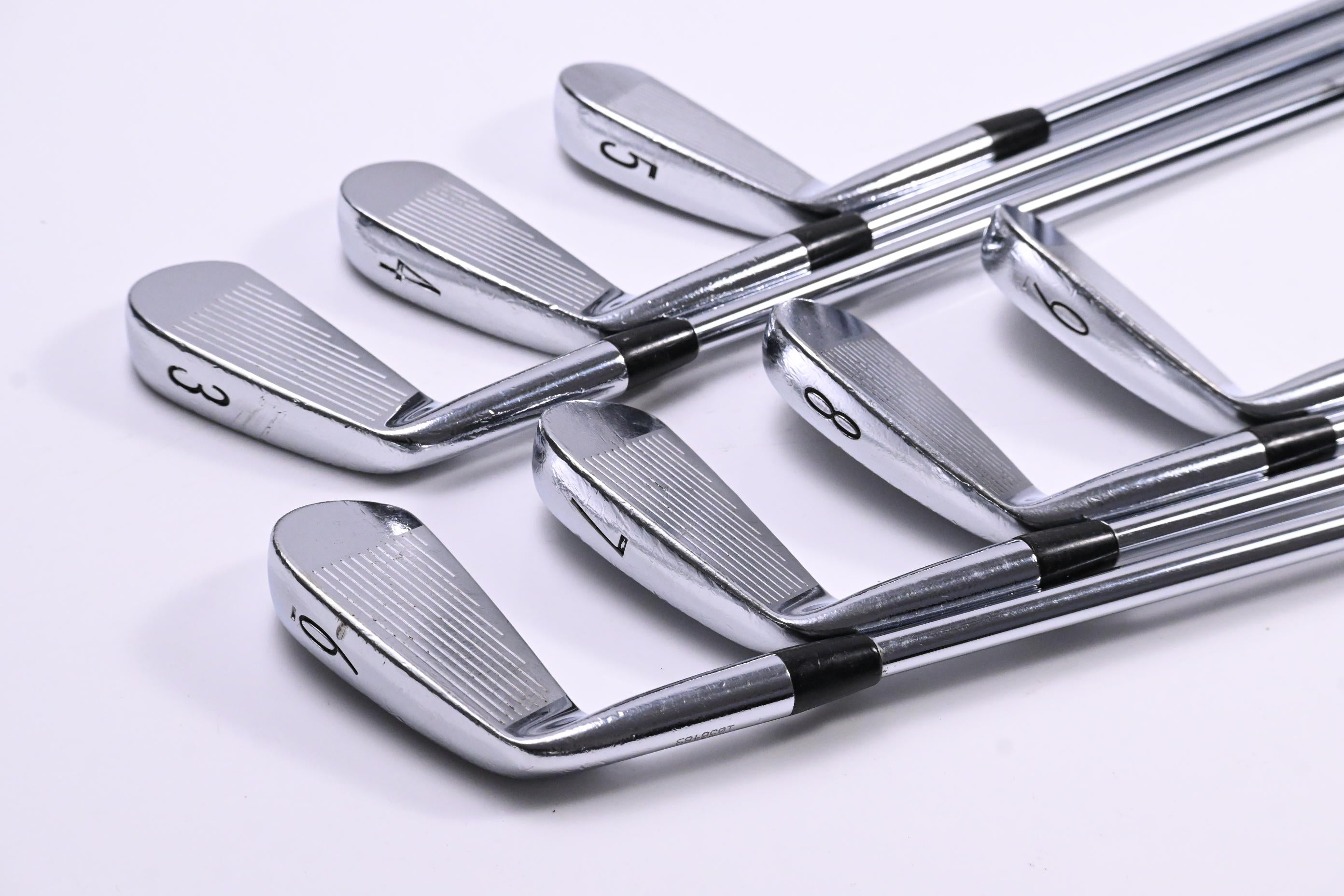 Titleist 695CB Irons / 3-9i / Stiff Flex True Temper Dynamic Gold S300 Shafts