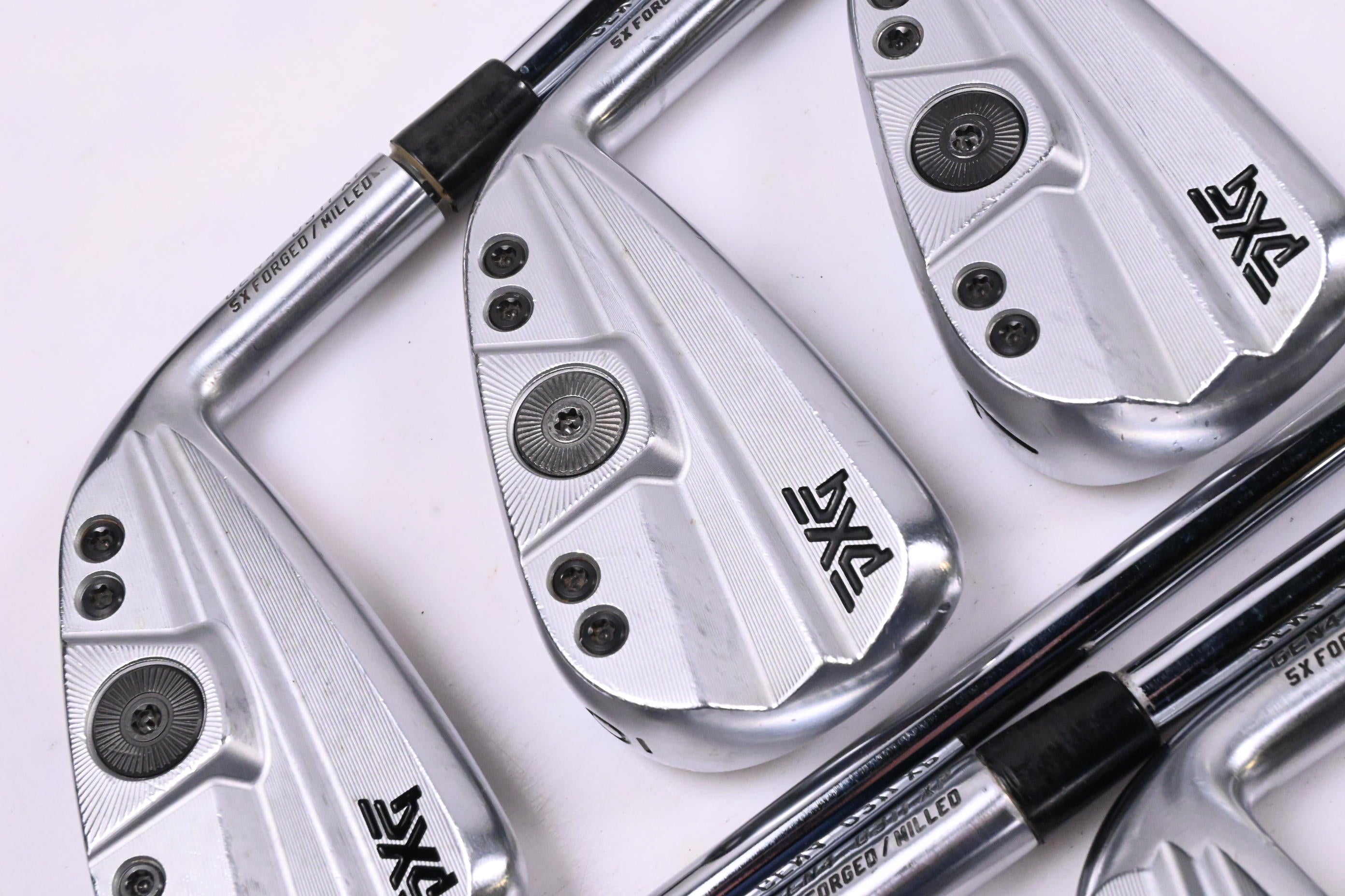 PXG 0311 XP Gen4 Irons / 5-PW+GW / Regular Flex Elevate 95 Shafts