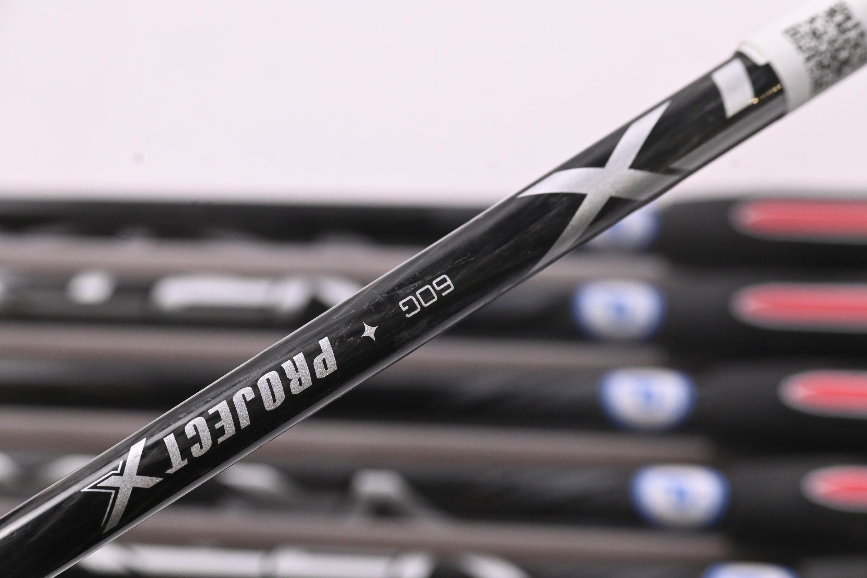 Taylormade P790 2023 Irons / 5-PW+AW / Regular Flex Project X VRTX 60 Shafts