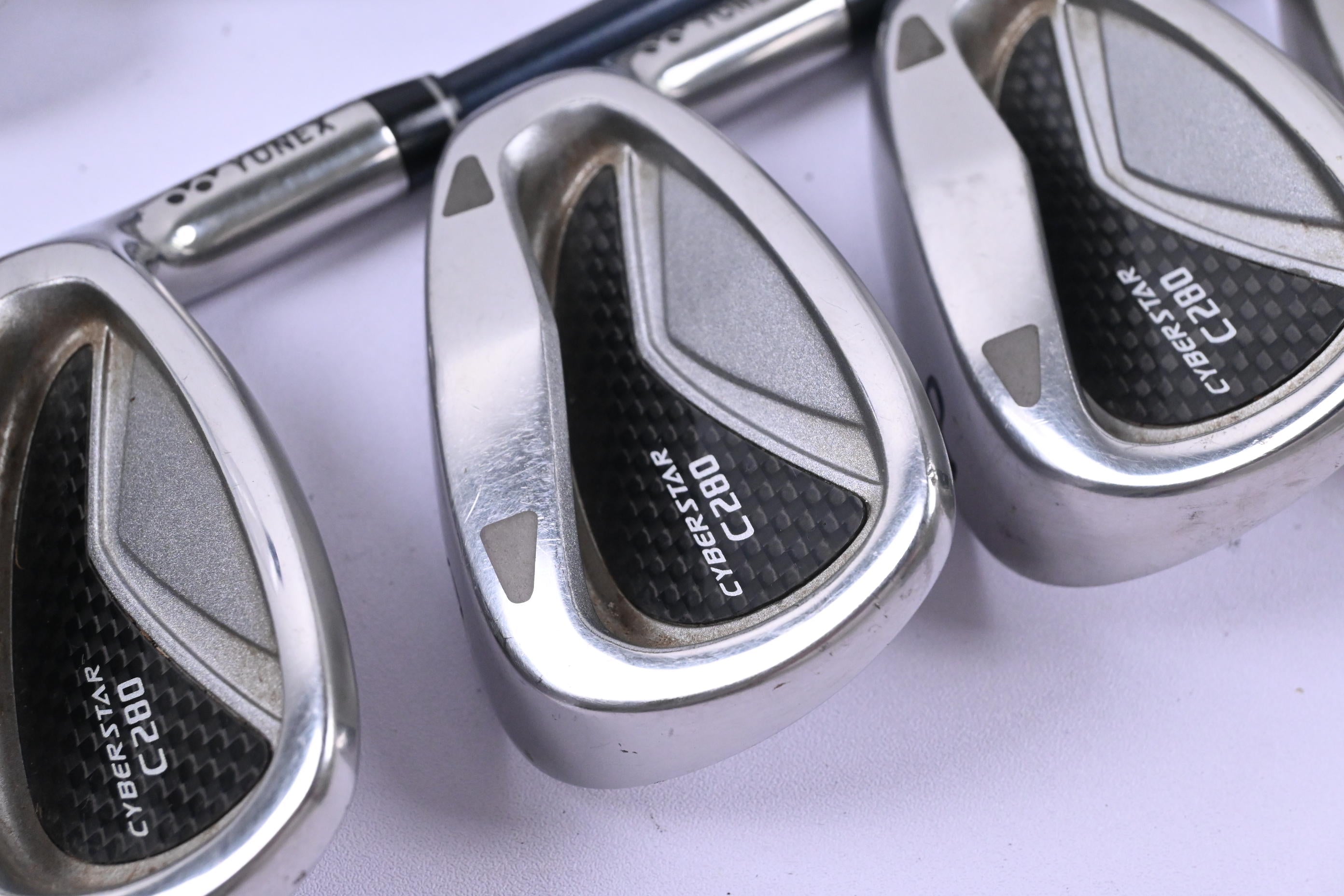 Yonex Cyberstar C280 Irons / 4-PW+SW / Senior Flex Yonex Cyberstar 60 Shafts