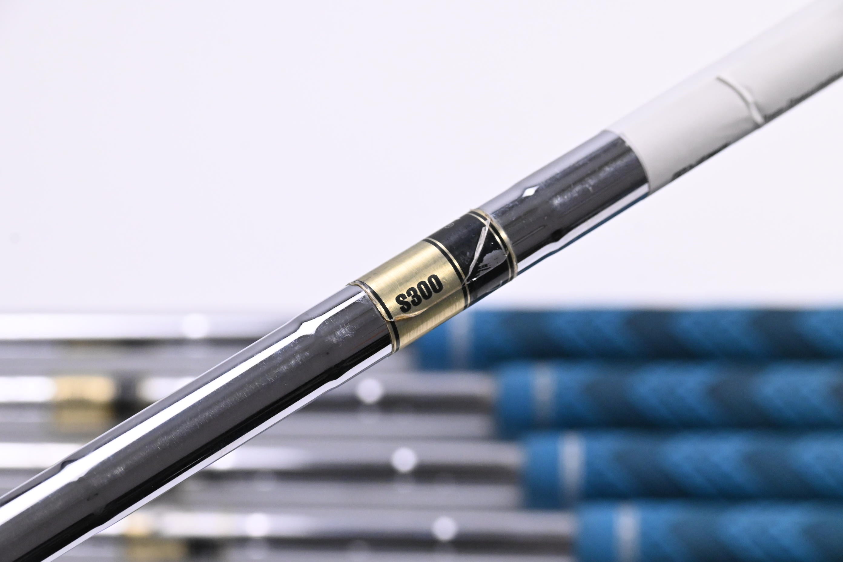 Mizuno Pro 245 Irons / 3-PW / Stiff Flex Dynamic Gold S300 Shafts