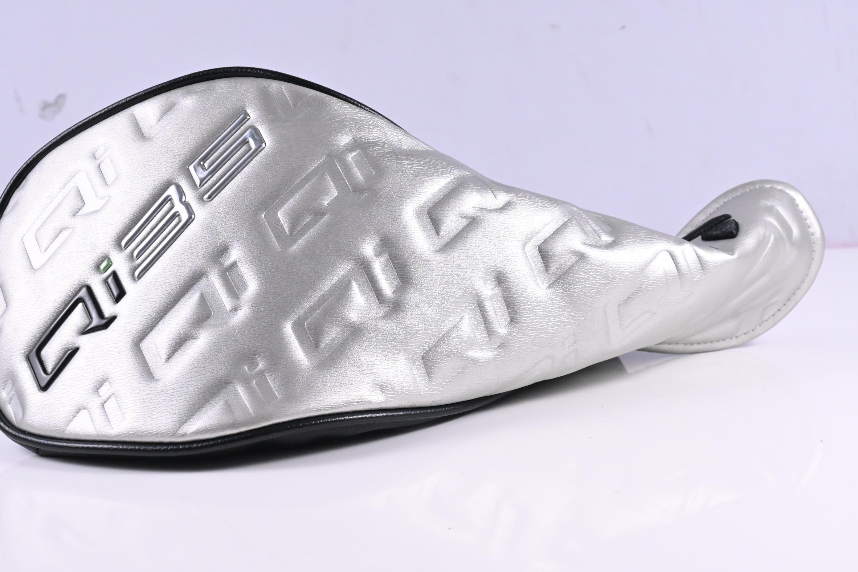 Taylormade Qi35 Driver / 10.5 Degree / Regular Flex Fujikura Ventus Blue '25 5