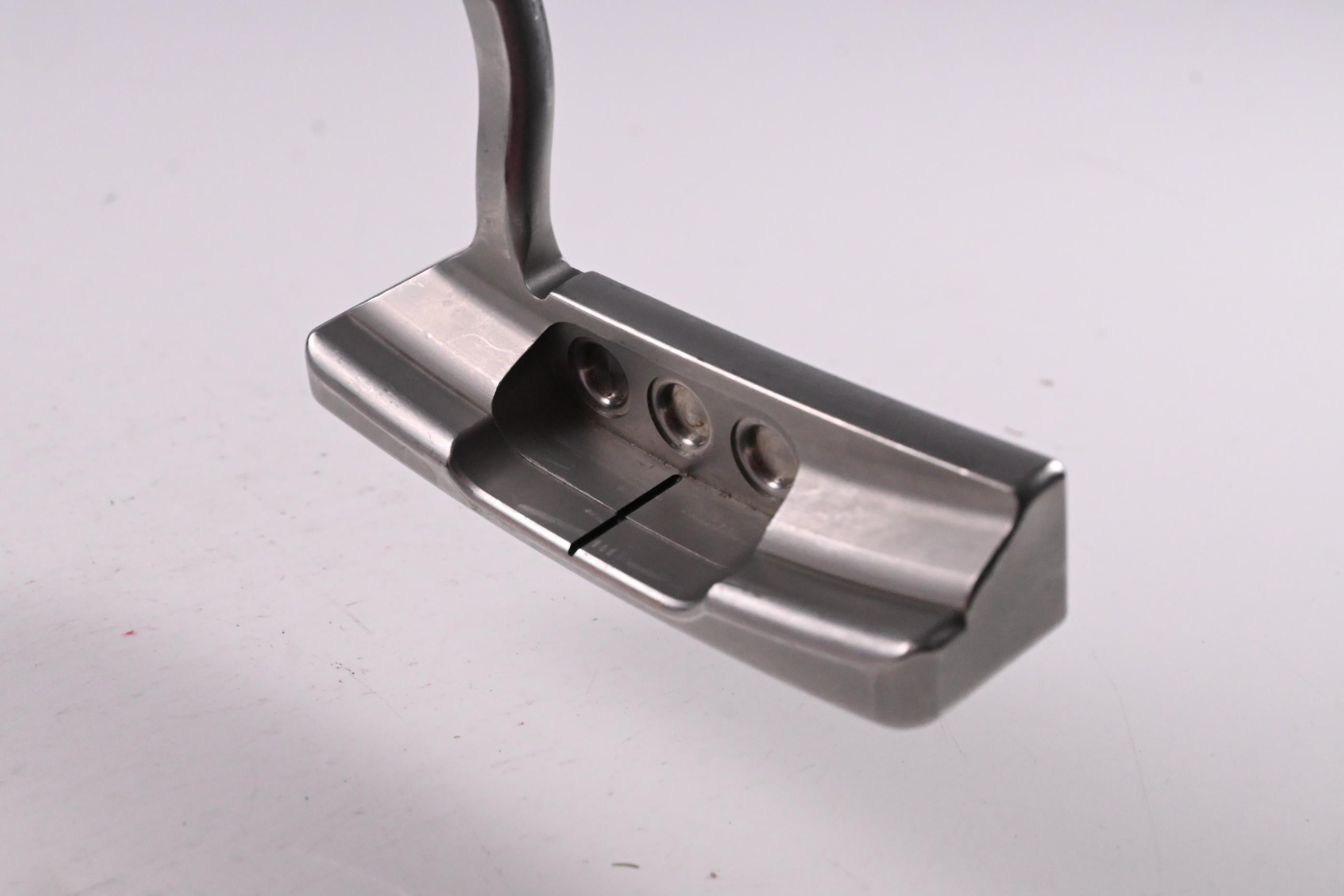 Scotty Cameron California Sea Mist Monterey 1.5 Putter / 34 Inch