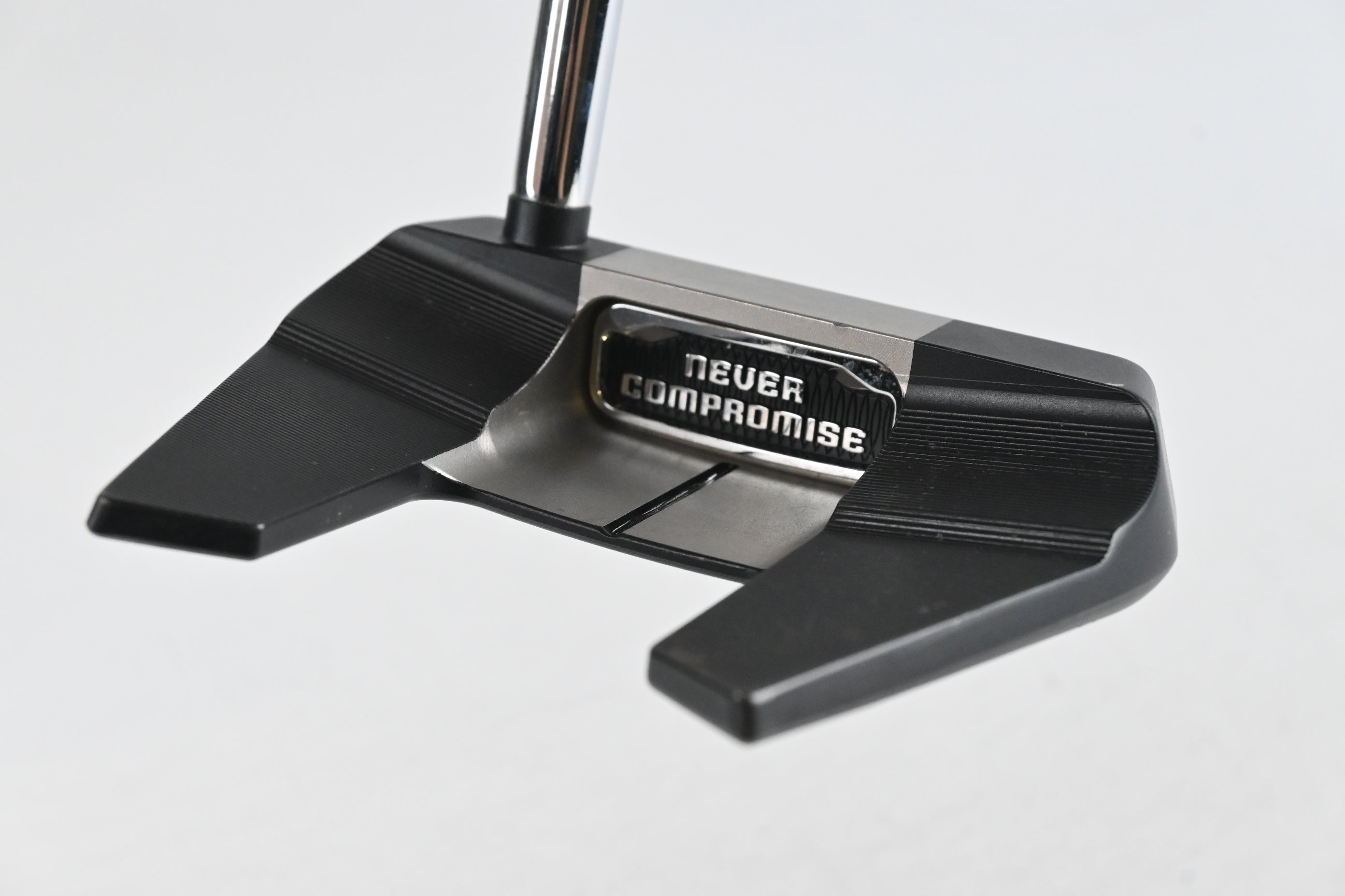 Never Compromise Reserve 4 Putter / 34 Inch