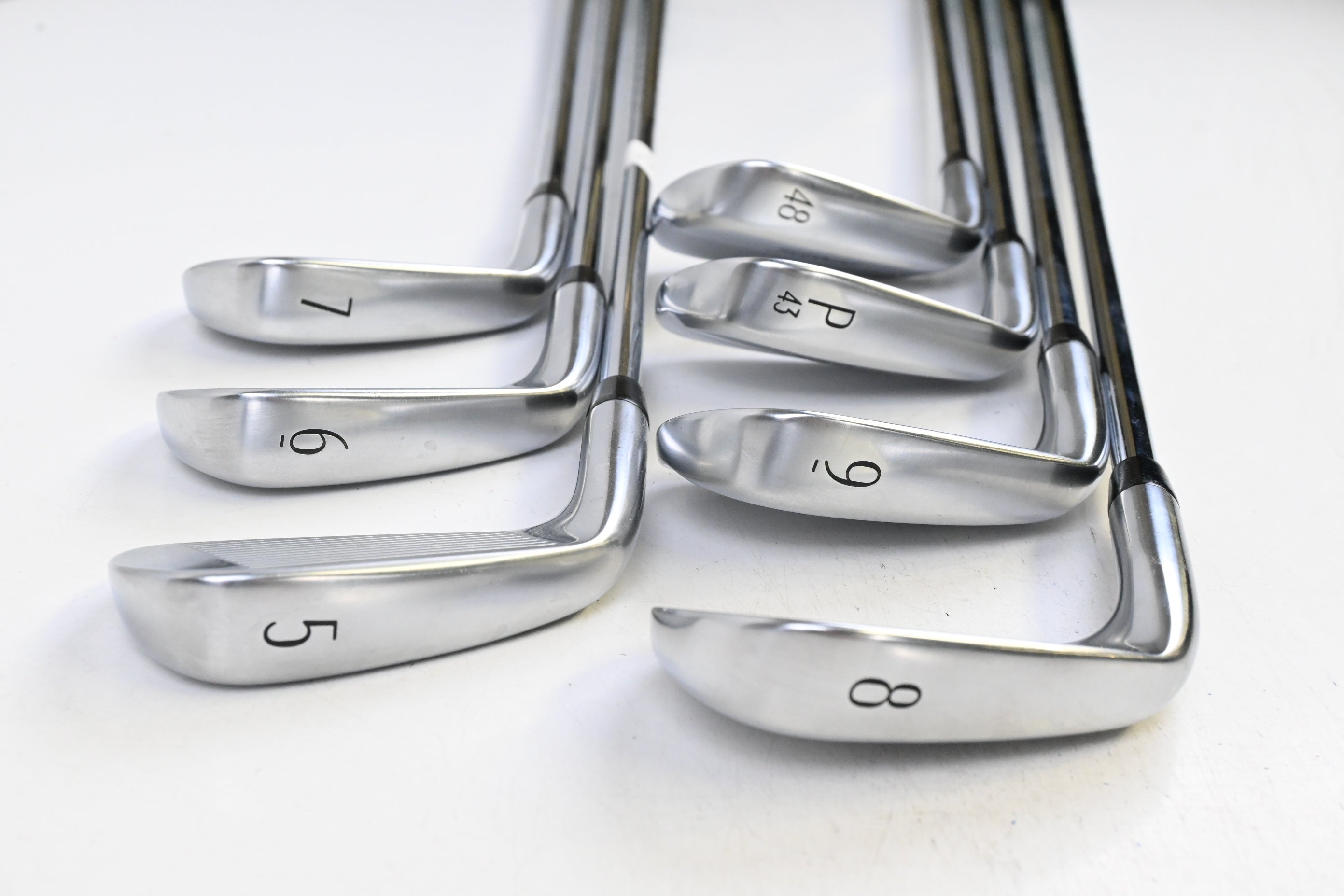 Titleist T250 2025 Irons / 5-PW+GW / Regular Flex N.S.Pro 750 GH Neo Shafts