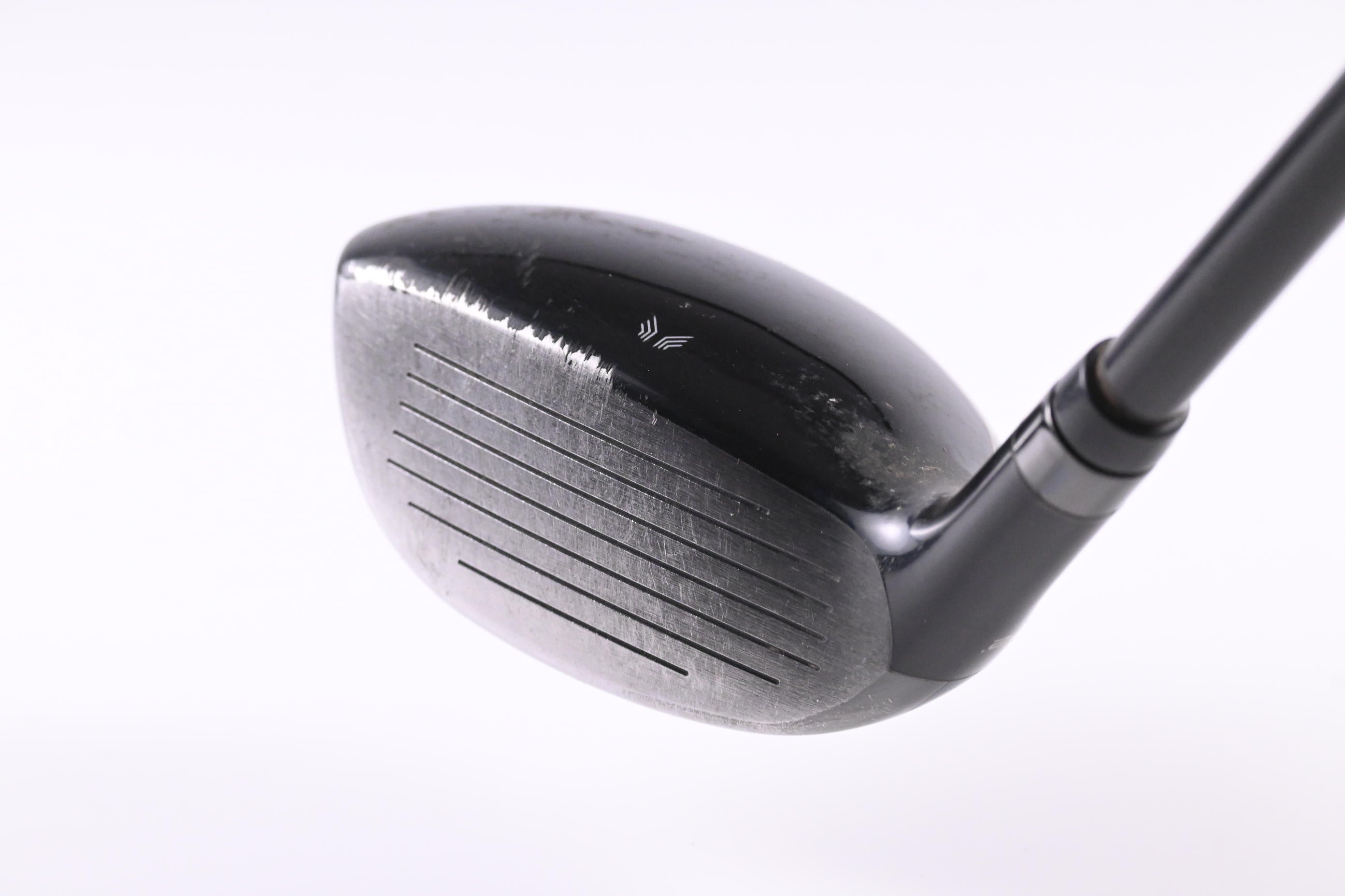 Wilson Staff D9 #4 Hybrid / 22 Degree / Regular Flex Tensei AV Silver 60 Shaft