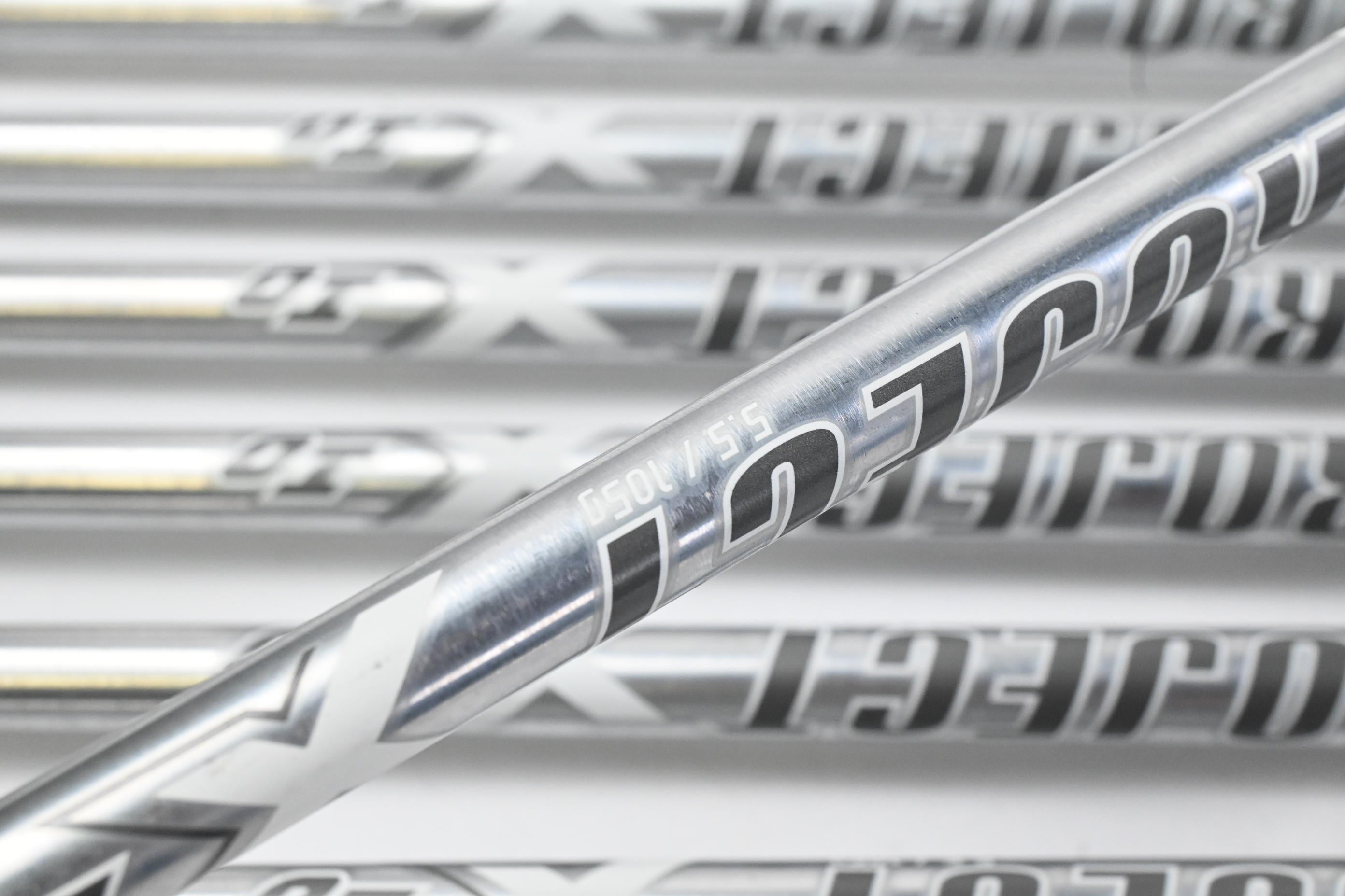 Mizuno Pro 225 Irons / 4-PW / Regular Flex Project X IO 105 Shafts