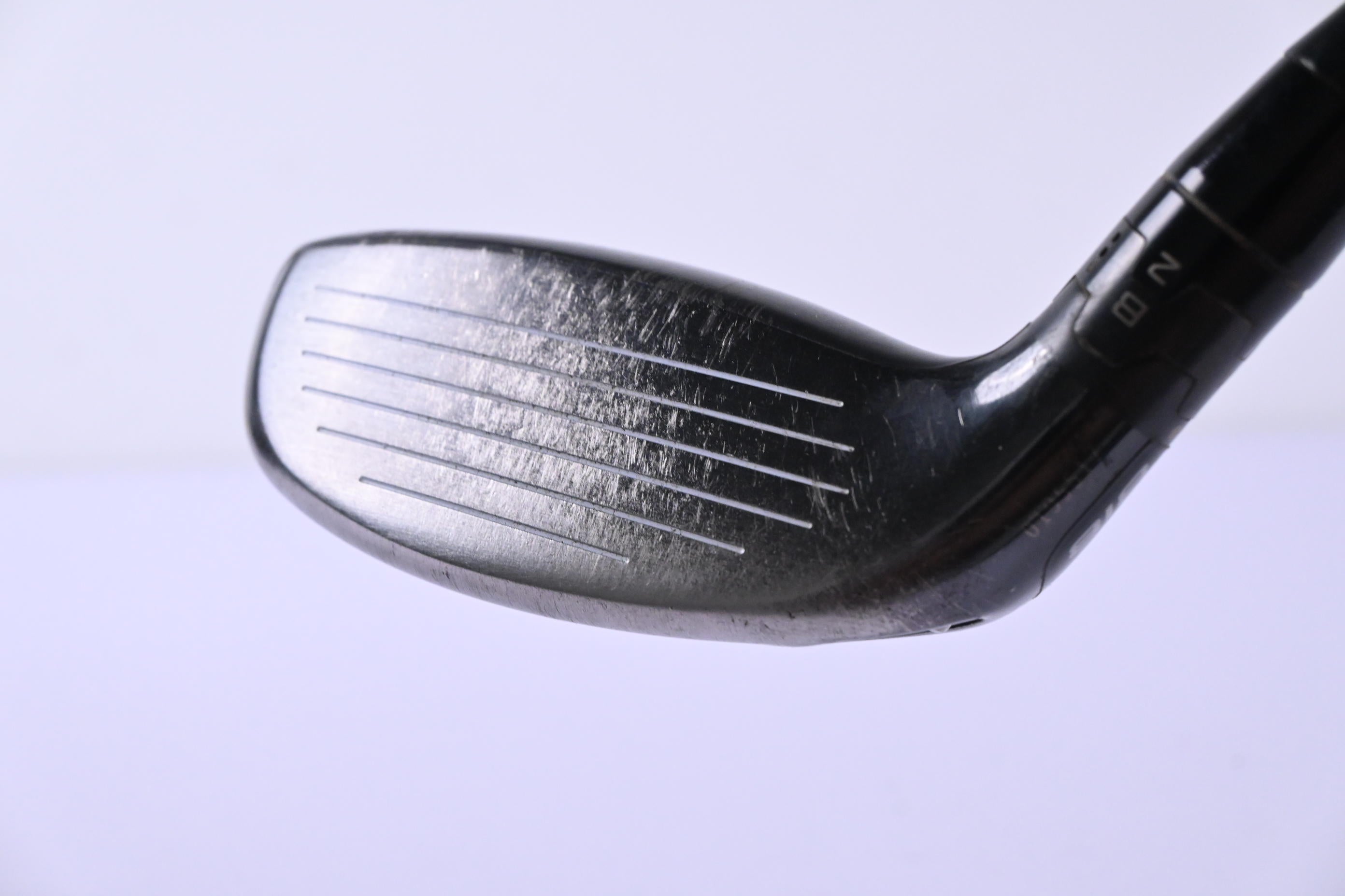 Titleist 818 H1 #3 Hybrid / 19 Degree / Stiff Flex Aldila Rogue Silver 85 Shaft