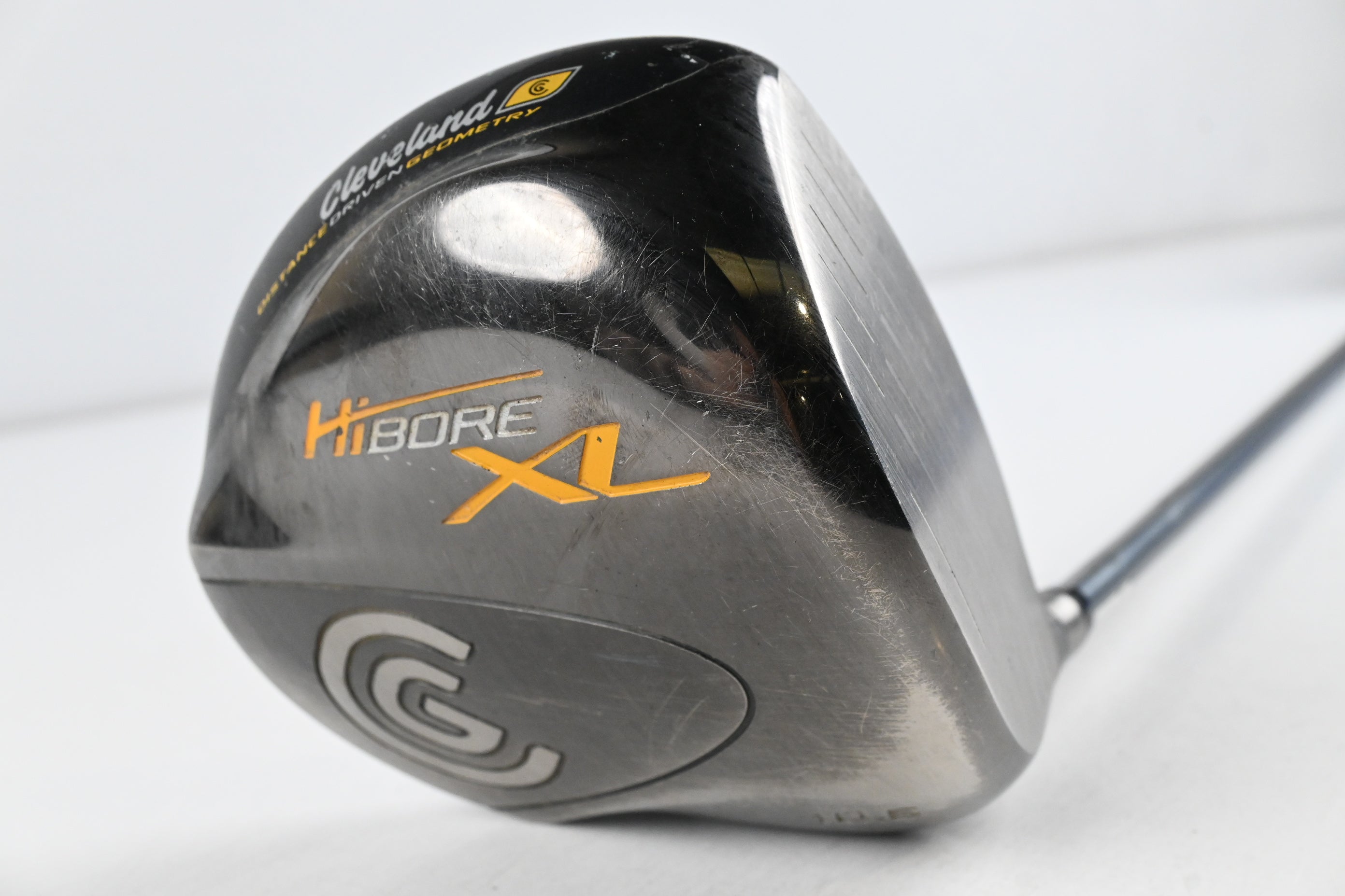 Cleveland HiBore XL Driver / 10.5 Degree / Regular Flex Fujikura Fit-On Gold Shaft