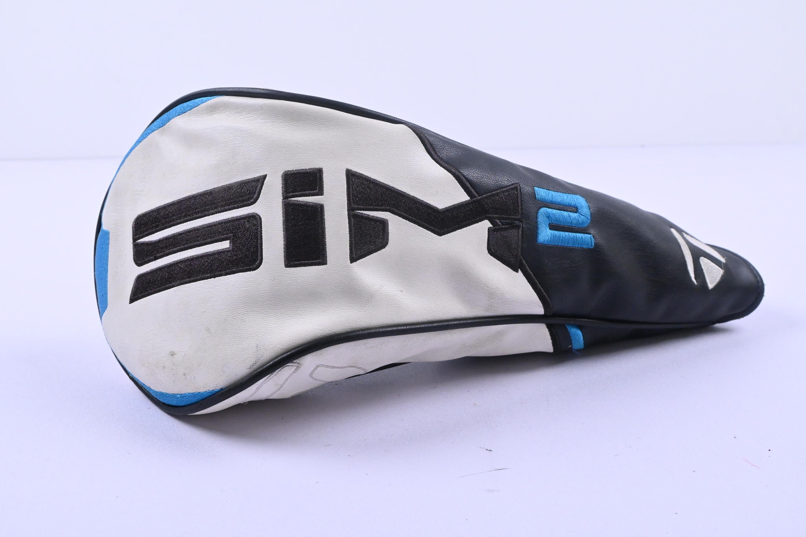 Taylormade SIM2 Driver / 10.5 Degree / Regular Flex VA Composites NEMESYS 45