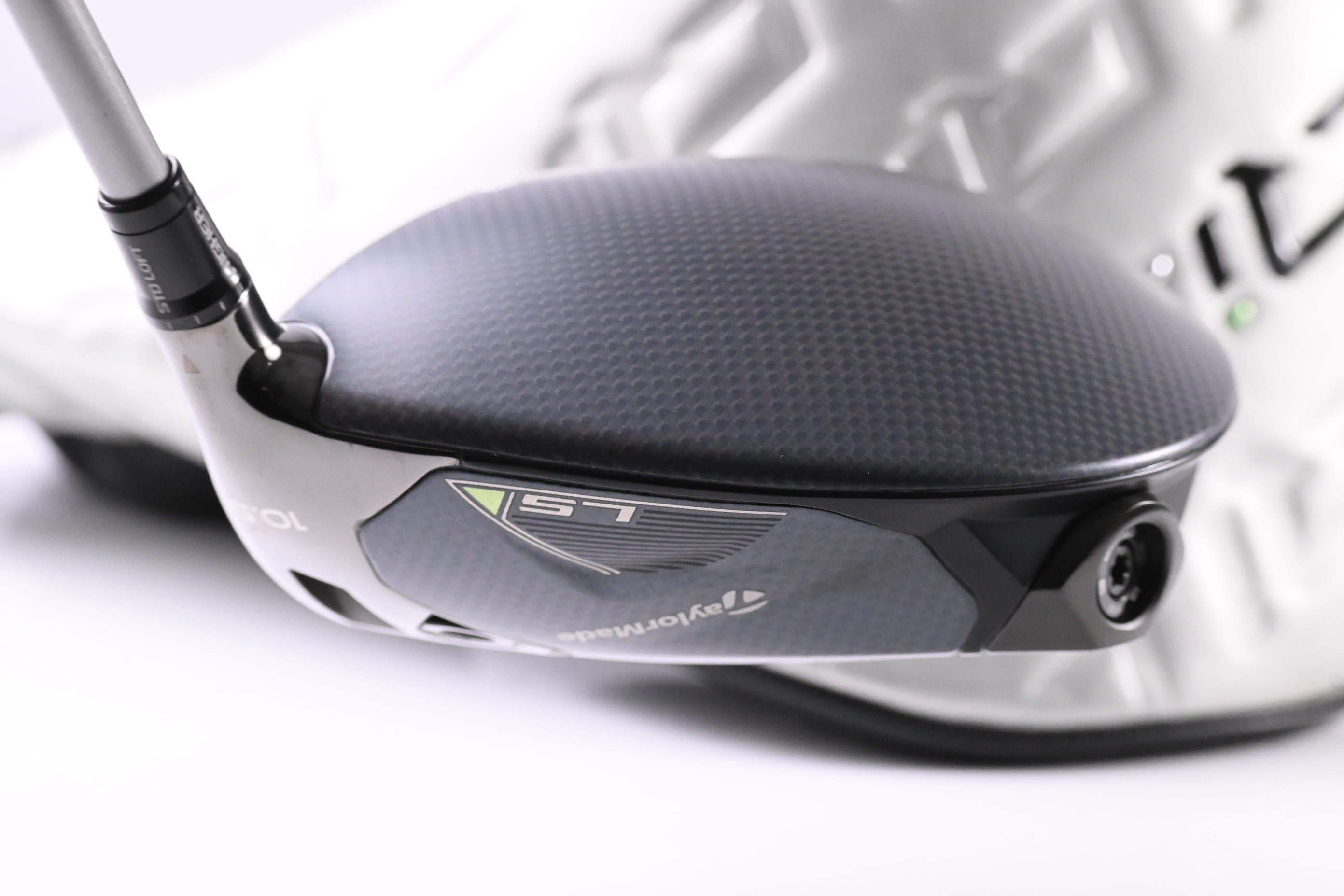 Taylormade Qi35 LS Driver / 10.5 Degree / Regular Flex Fujikura SpeederNX TCS 50