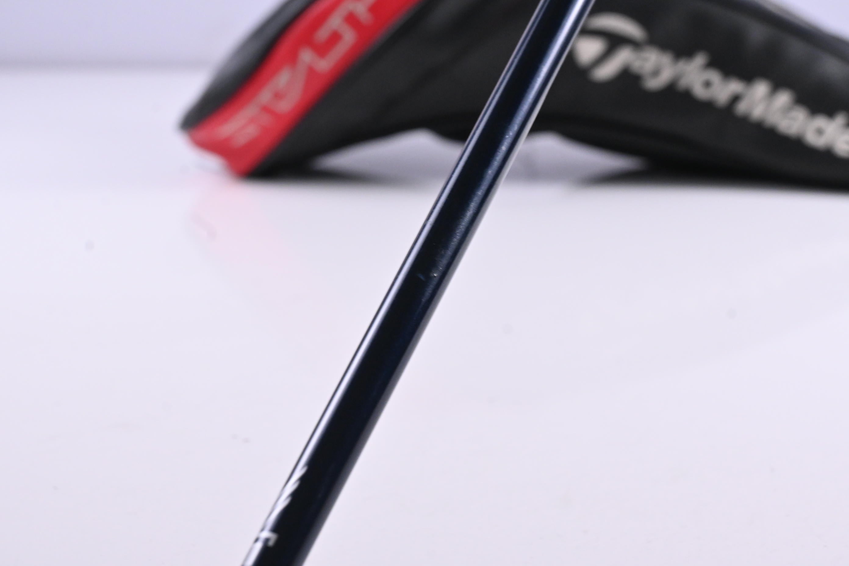 Taylormade Stealth Driver / 10.5 Degree / X-Flex Fujikura Ventus Velocore Blue 6