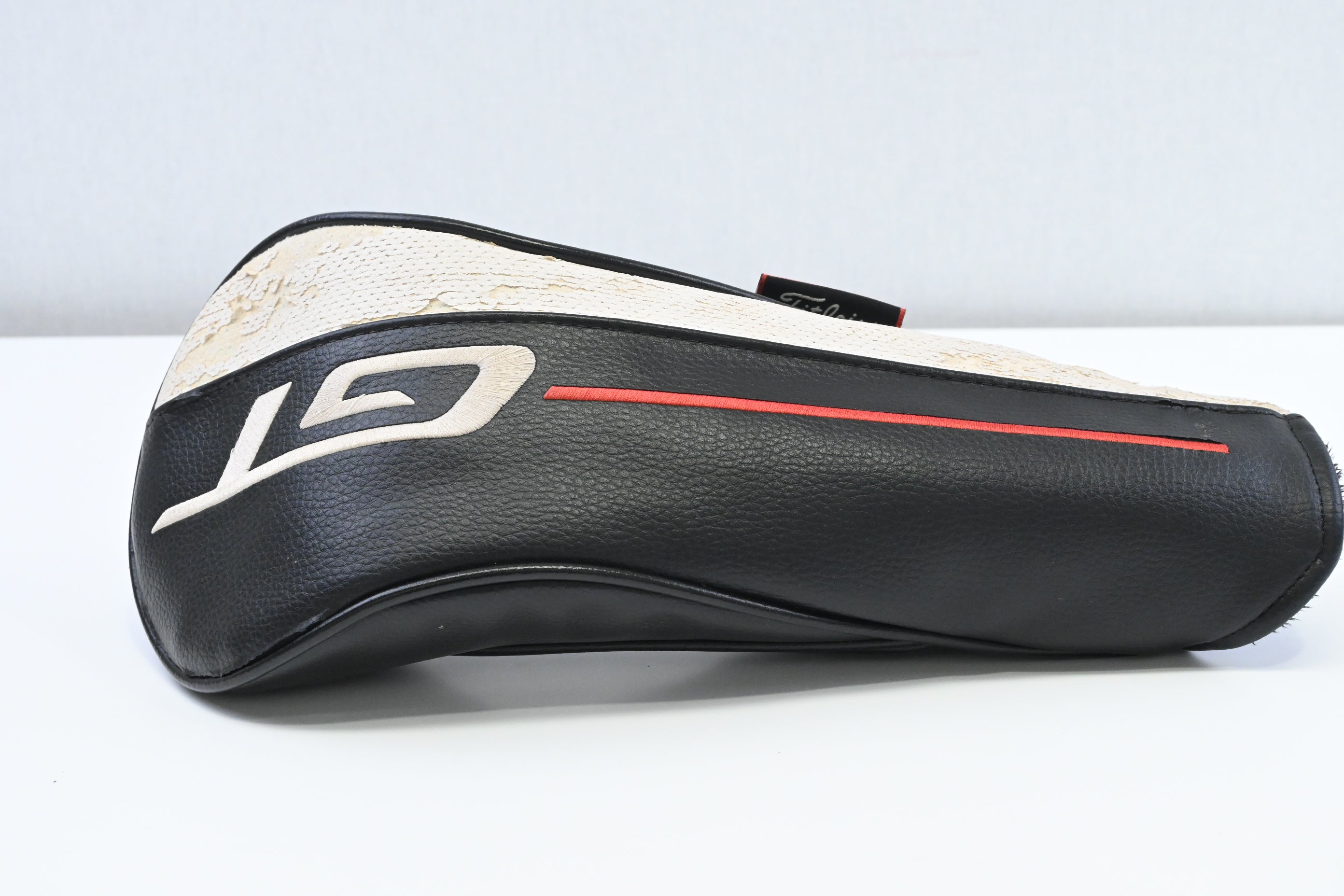 Titleist GT2 Driver / 10 Degree / Regular Flex Denali Red 50 Shaft