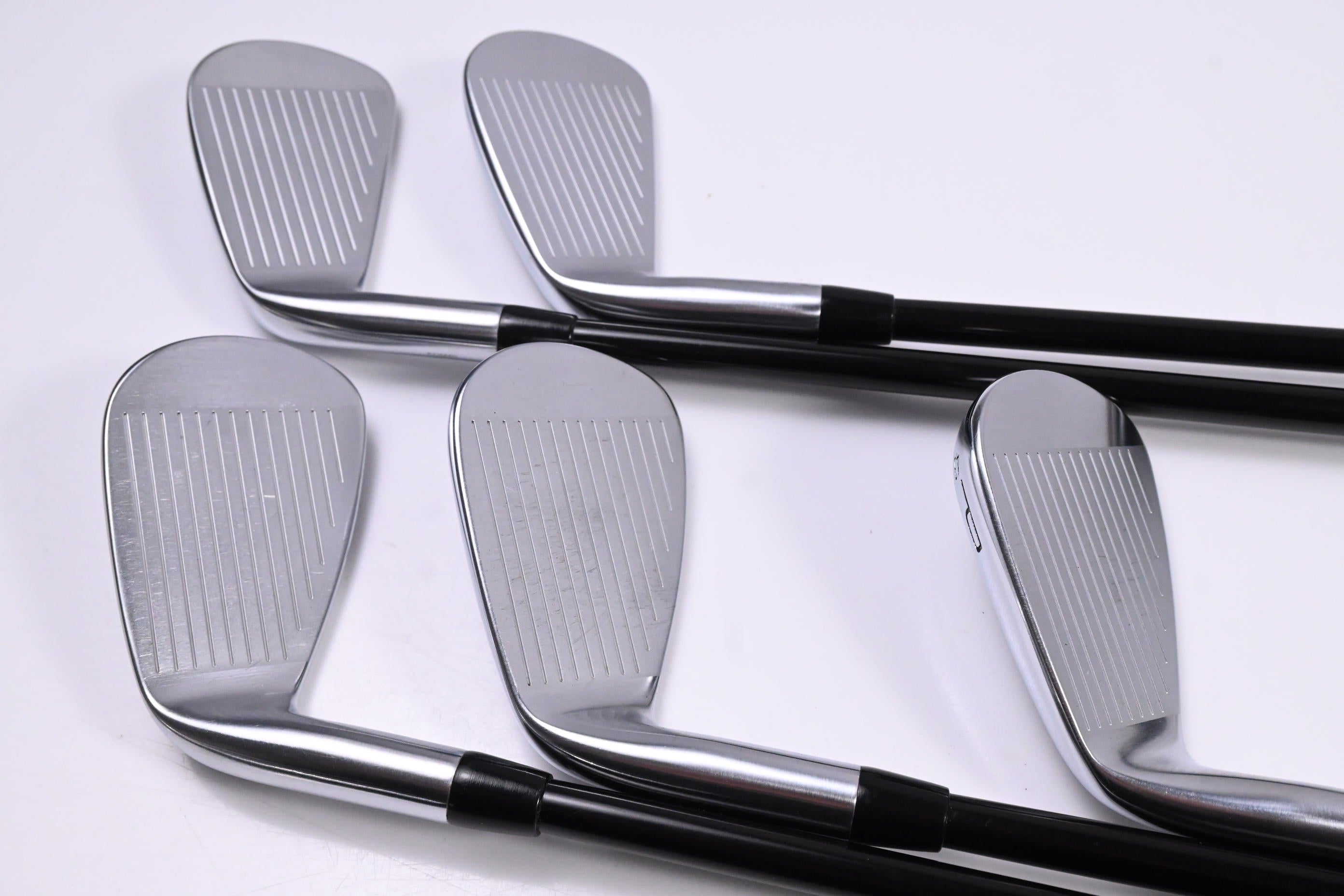 Titleist T200 2023 Irons / 6-PW / Regular Flex Tensei AV Red AM(2) Shafts