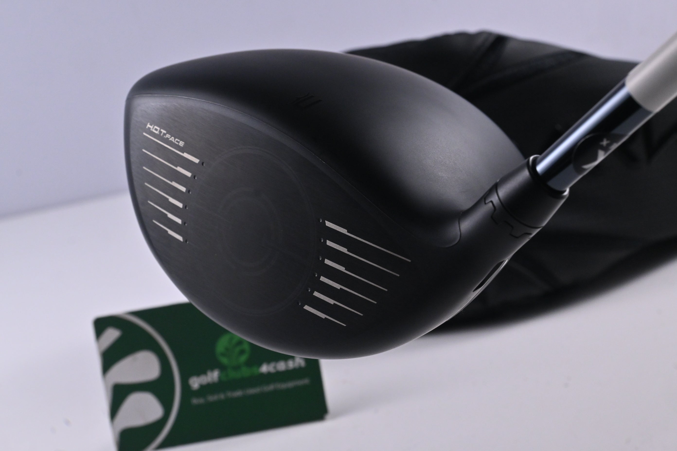 Cobra Darkspeed LS Driver / 9 Degree / X-Flex UST Lin-Q M40X White 6 Shaft