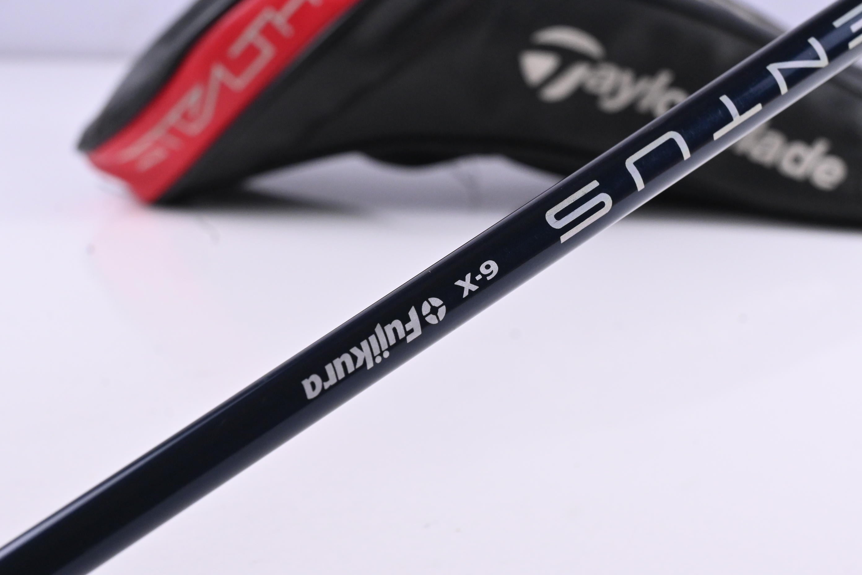Taylormade Stealth Driver / 10.5 Degree / X-Flex Fujikura Ventus Velocore Blue 6