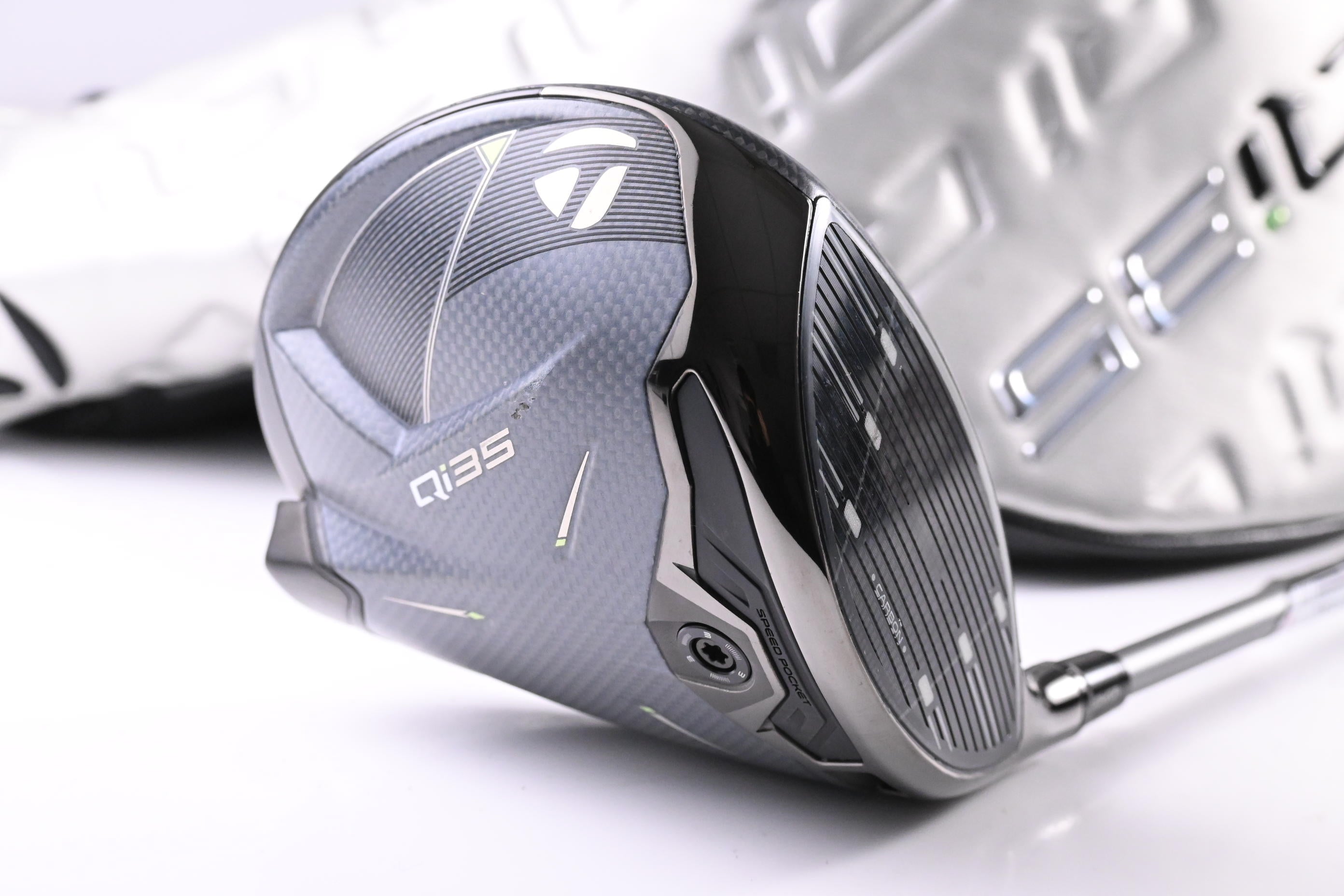 Taylormade Qi35 Driver / 9 Degree / Stiff Flex Fujikura Air Speeder 50 Shaft