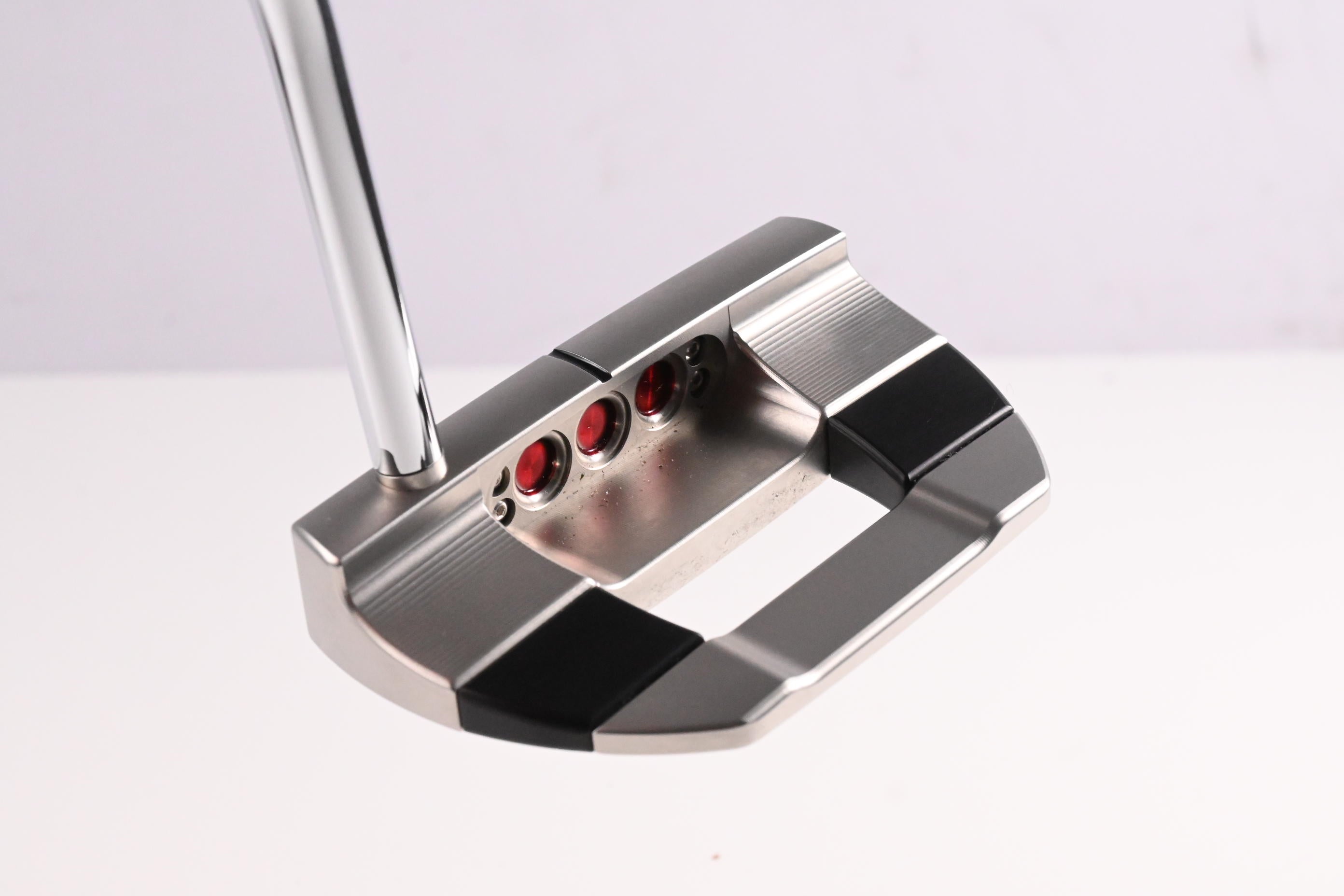 Scotty Cameron 2025 Studio Style Fastback Putter / 35 Inch