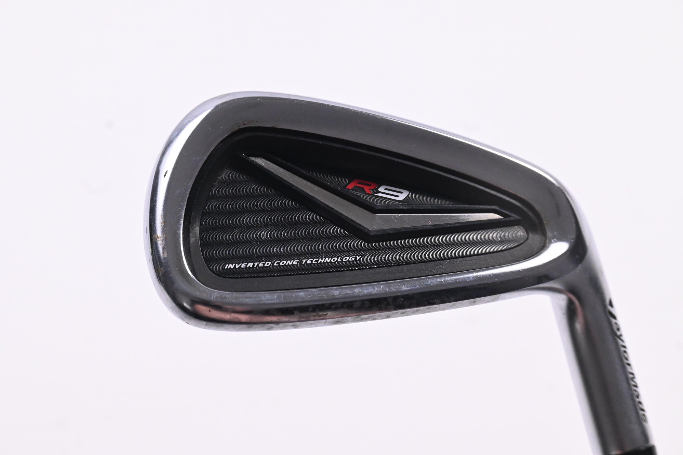 Taylormade R9 #6 Iron / Regular Flex Motore 65 Shaft