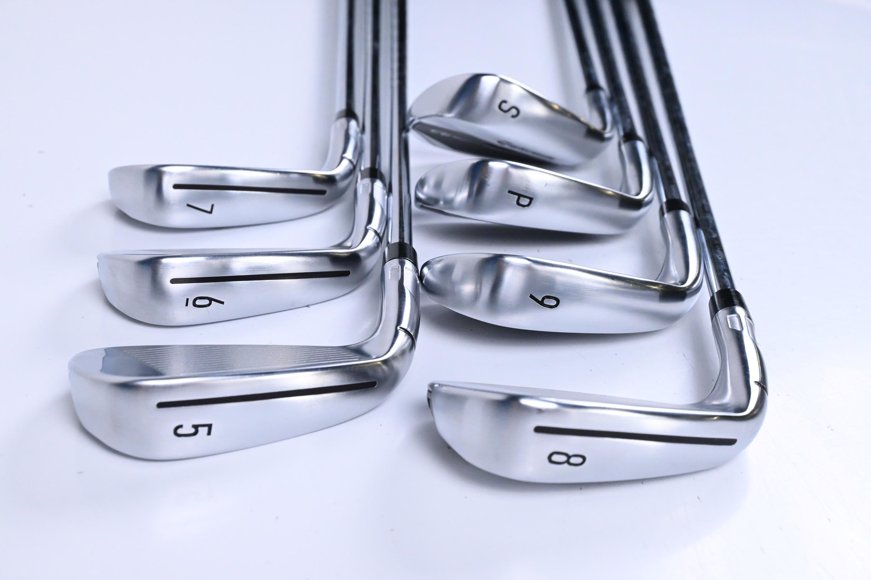 Taylormade Qi Irons / 5-PW+SW / Stiff Flex KBS MAX MT 85 Shafts