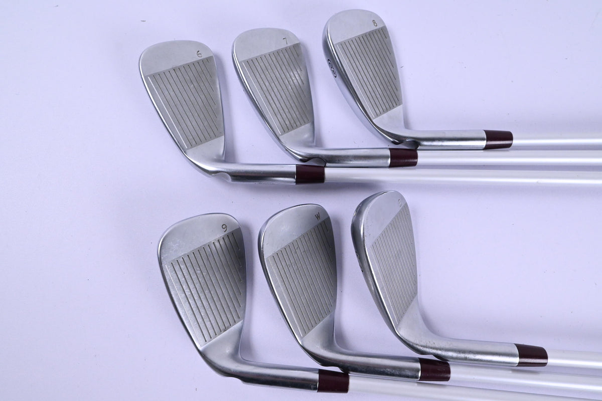 Ladies Ping G Le2 Irons / 6-PW+SW / Black Dot / Ladies Flex Ping ULT 240 Shafts
