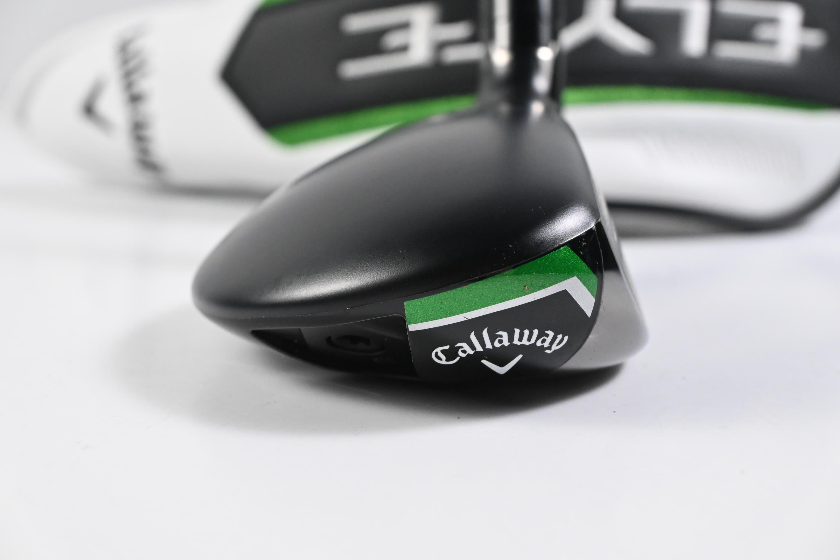 Callaway Elyte #4 Hybrid / 22 Degree / Regular Flex Denali Charcoal 60 Shaft