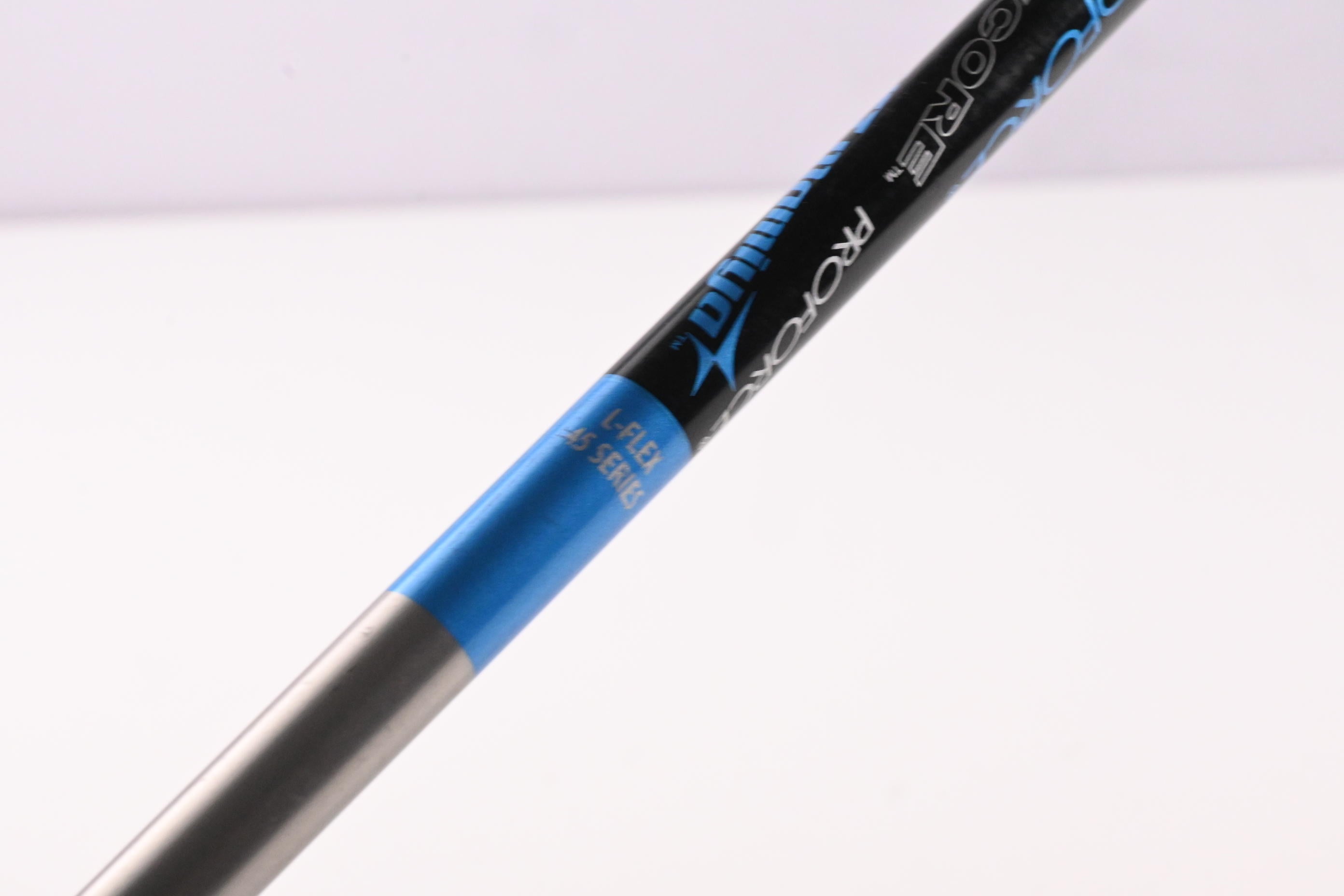 Ladies Wilson Staff DXi #3 Wood / 17 Degree / Ladies Flex UST Proforce Axivcore 45