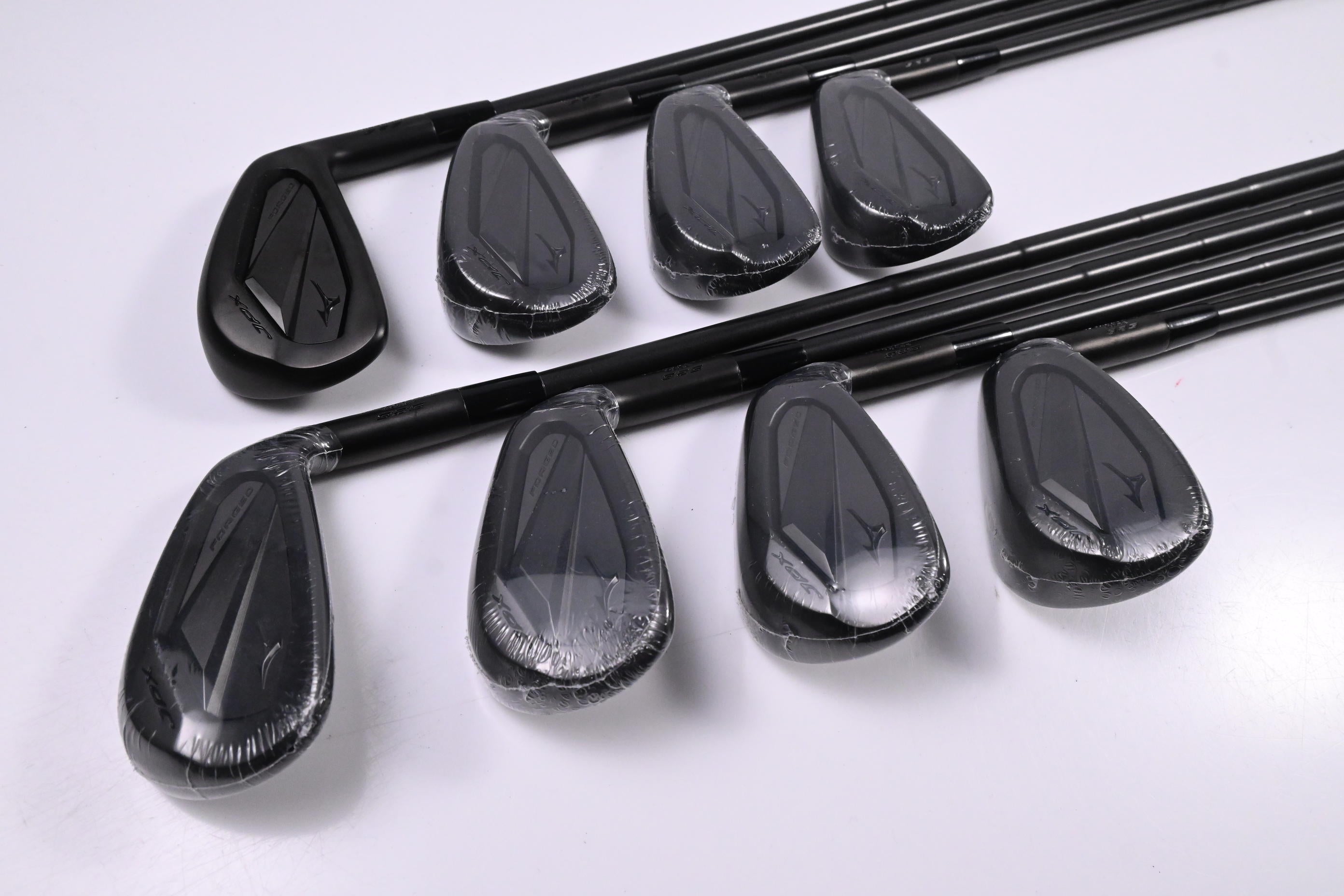 Mizuno JPX 925 Forged Irons / 4-PW+GW / Stiff Flex Dynamic Gold Mid 115 S400