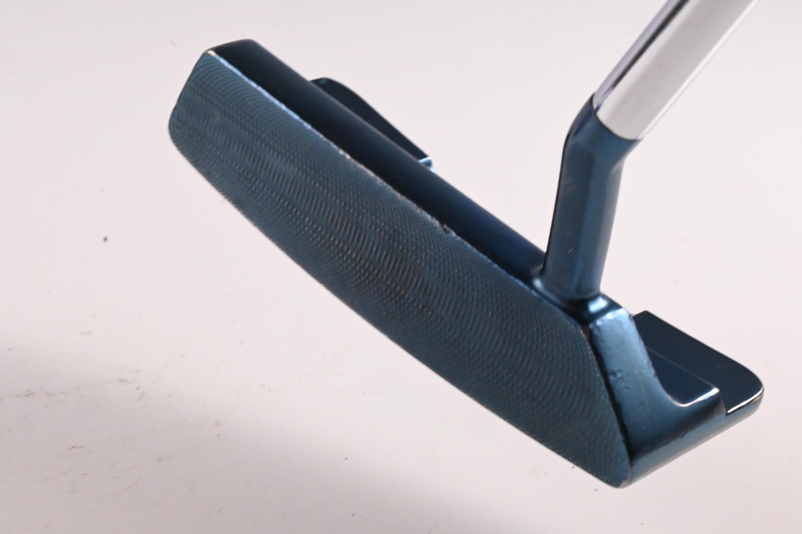 Mizuno M-Craft Blue Ion IV Putter / 34 Inch