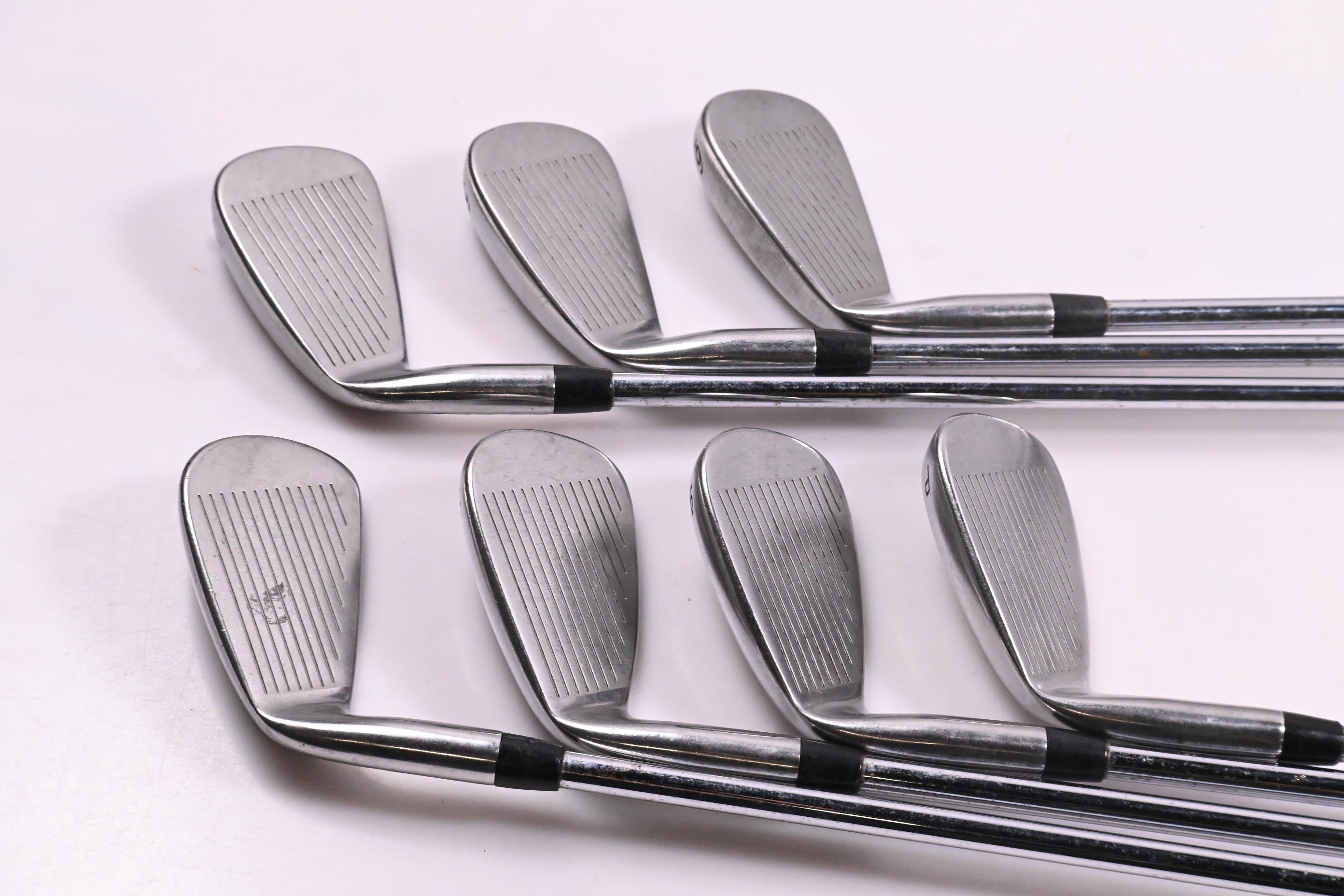 Taylormade R540XD Irons / 4-PW / Regular Flex Taylormade R540XD Shafts