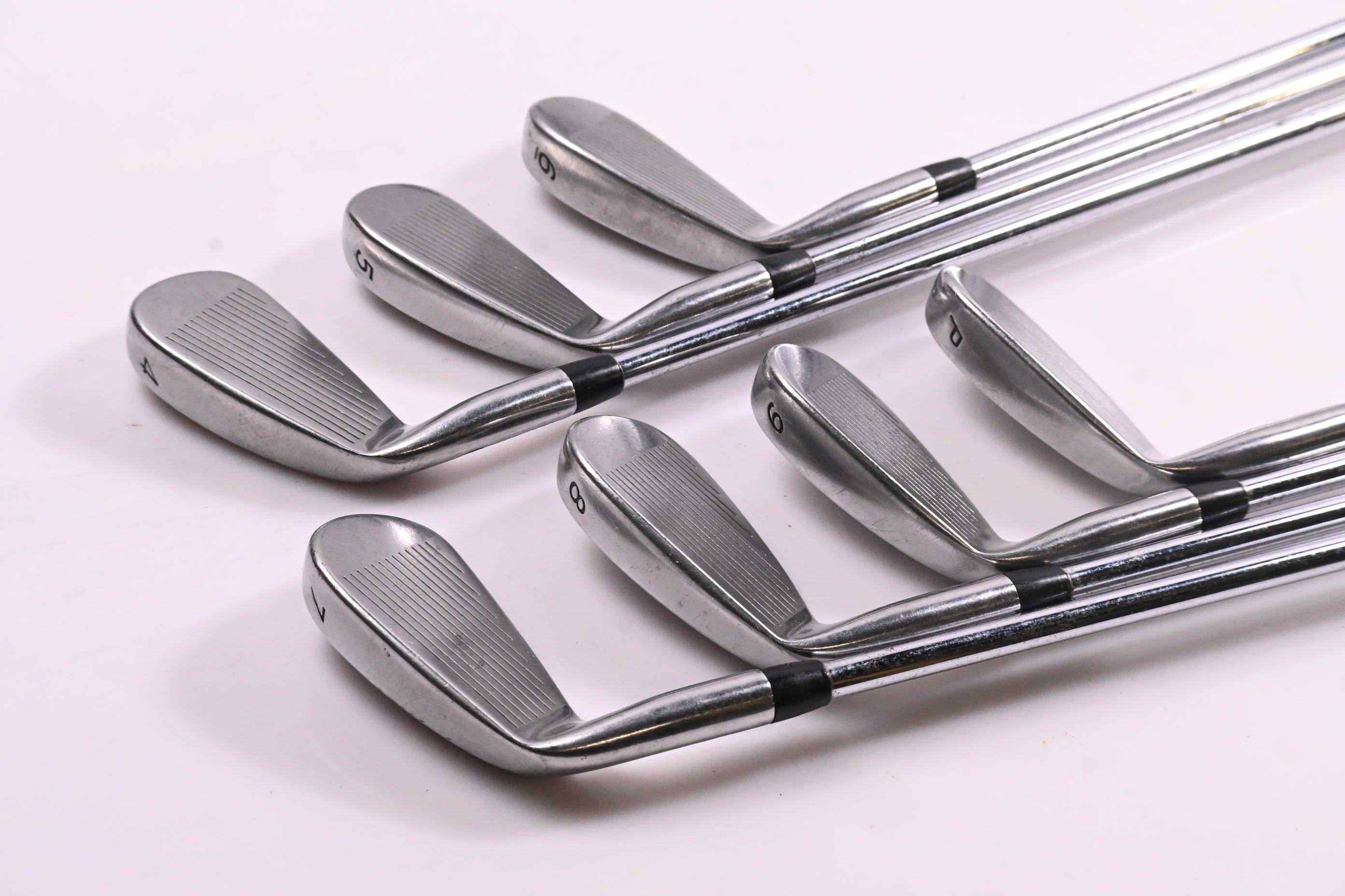 Taylormade R540XD Irons / 4-PW / Regular Flex Taylormade R540XD Shafts