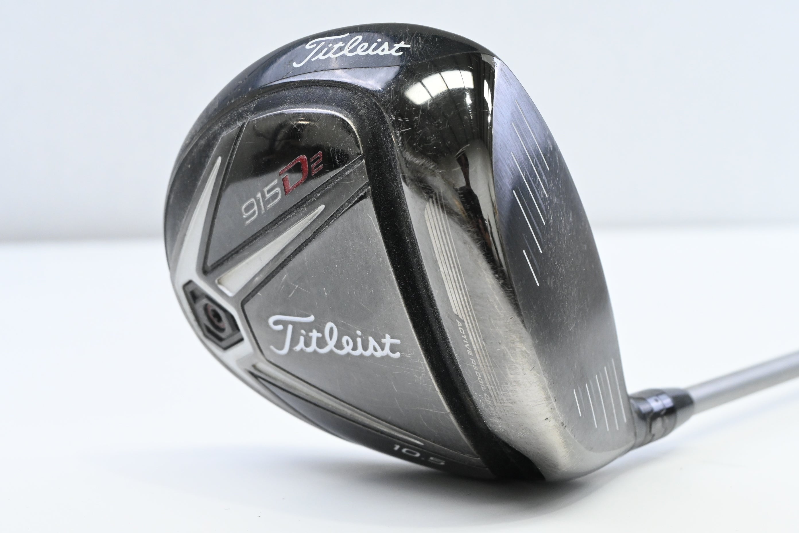 Titleist 915 D2 Driver / 10.5 Degree / Regular Flex Diamana S+ 60 Shaft