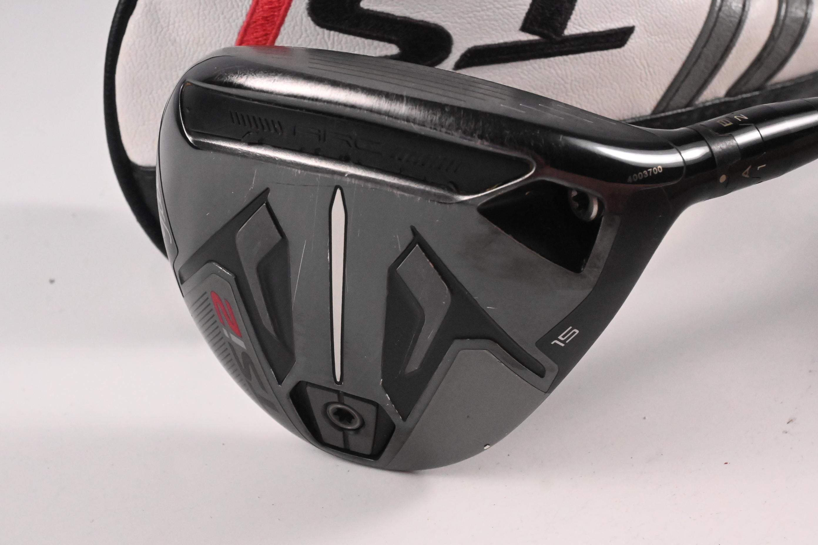 Titleist TSi2 #3 Wood / 15 Degree / Stiff Flex HZRDUS Smoke RDX Black 60 Shaft