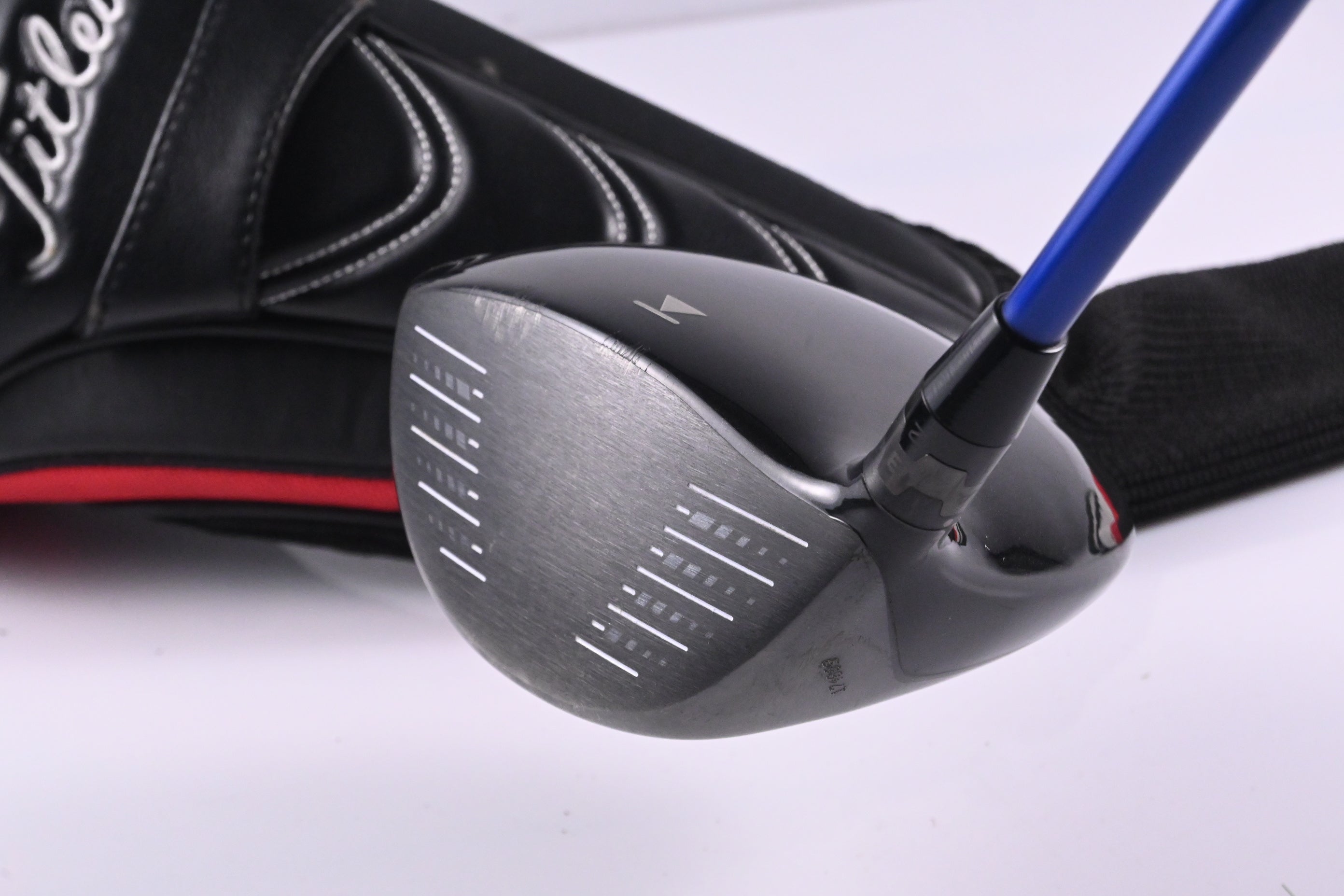 Titleist 913 D2 Driver / 9.5 Degree / Stiff Flex Diamana S+ 62 Shaft