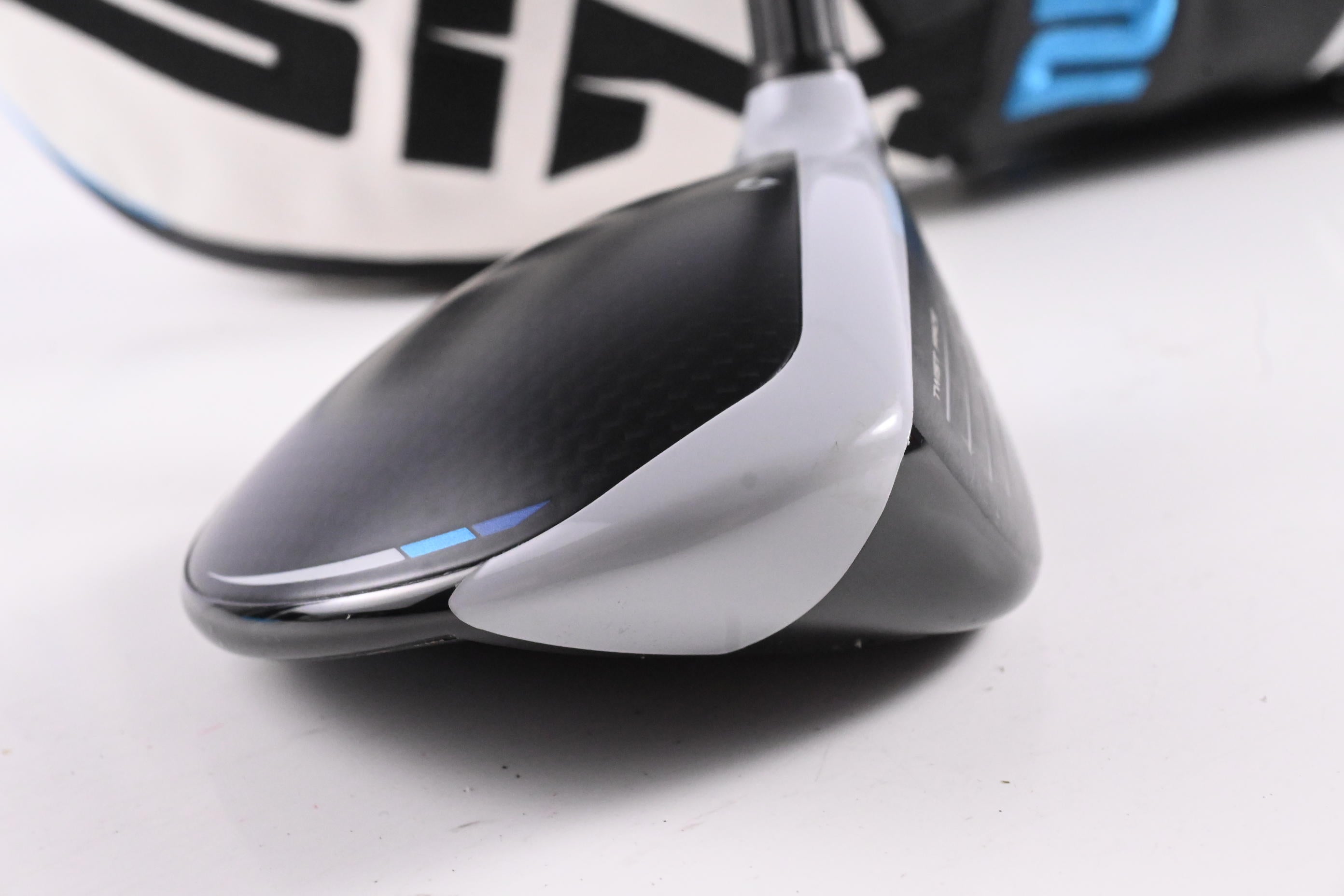 Taylormade SIM2 Max #5 Wood / 18 Degree / Regular Flex Ventus Blue 5 Shaft